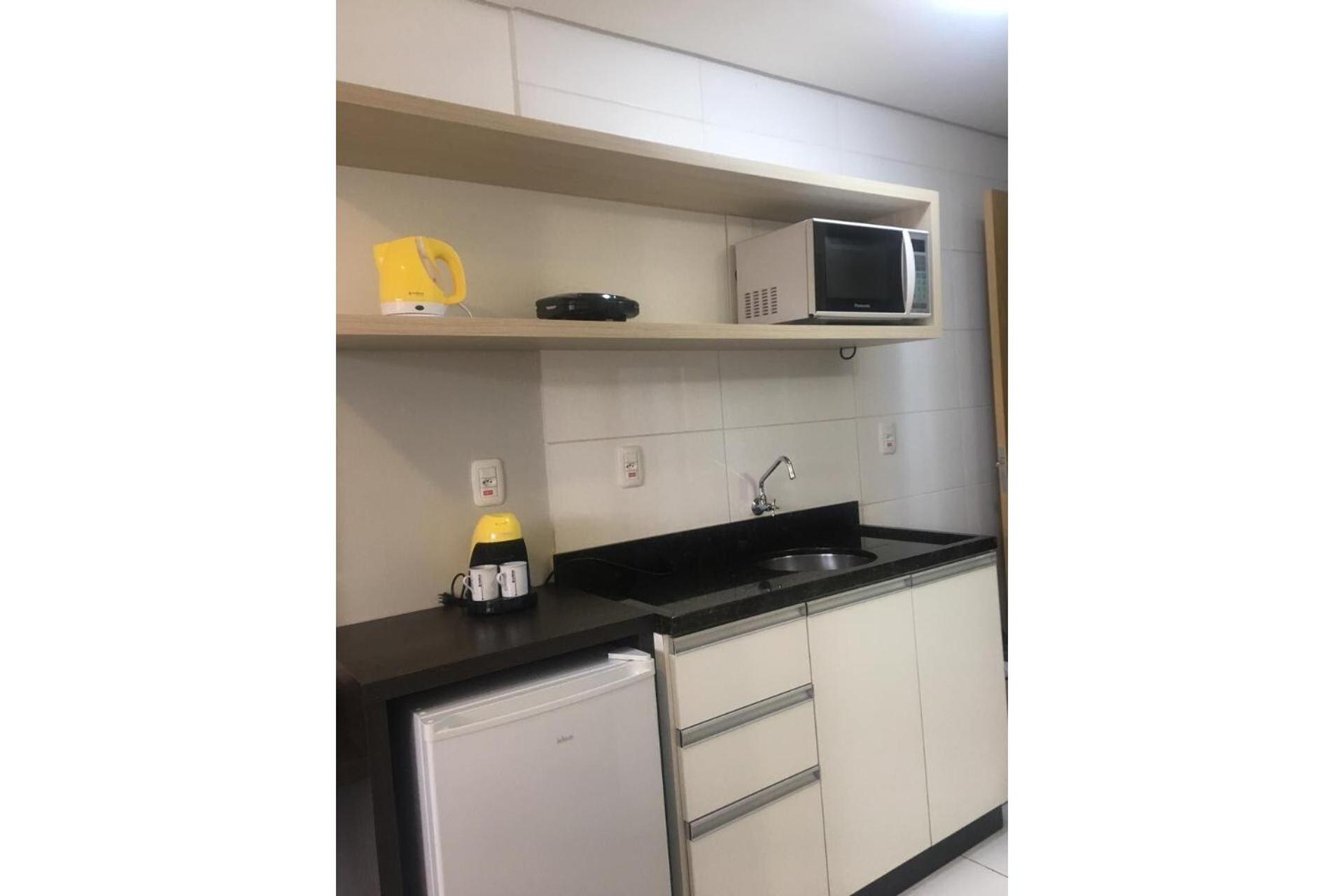Executive 206 - No garage view 4