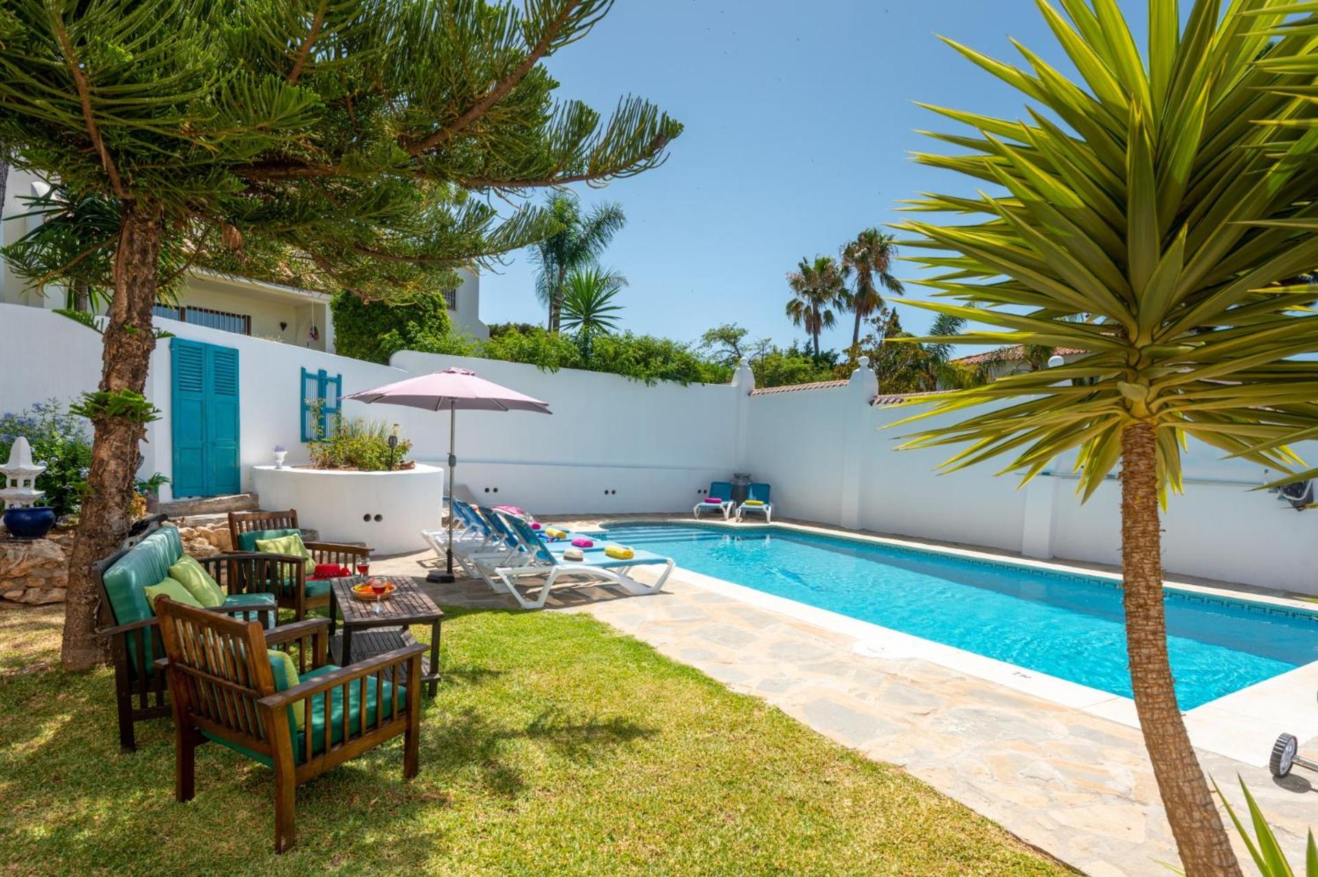 Villa Holivista by Villa Plus