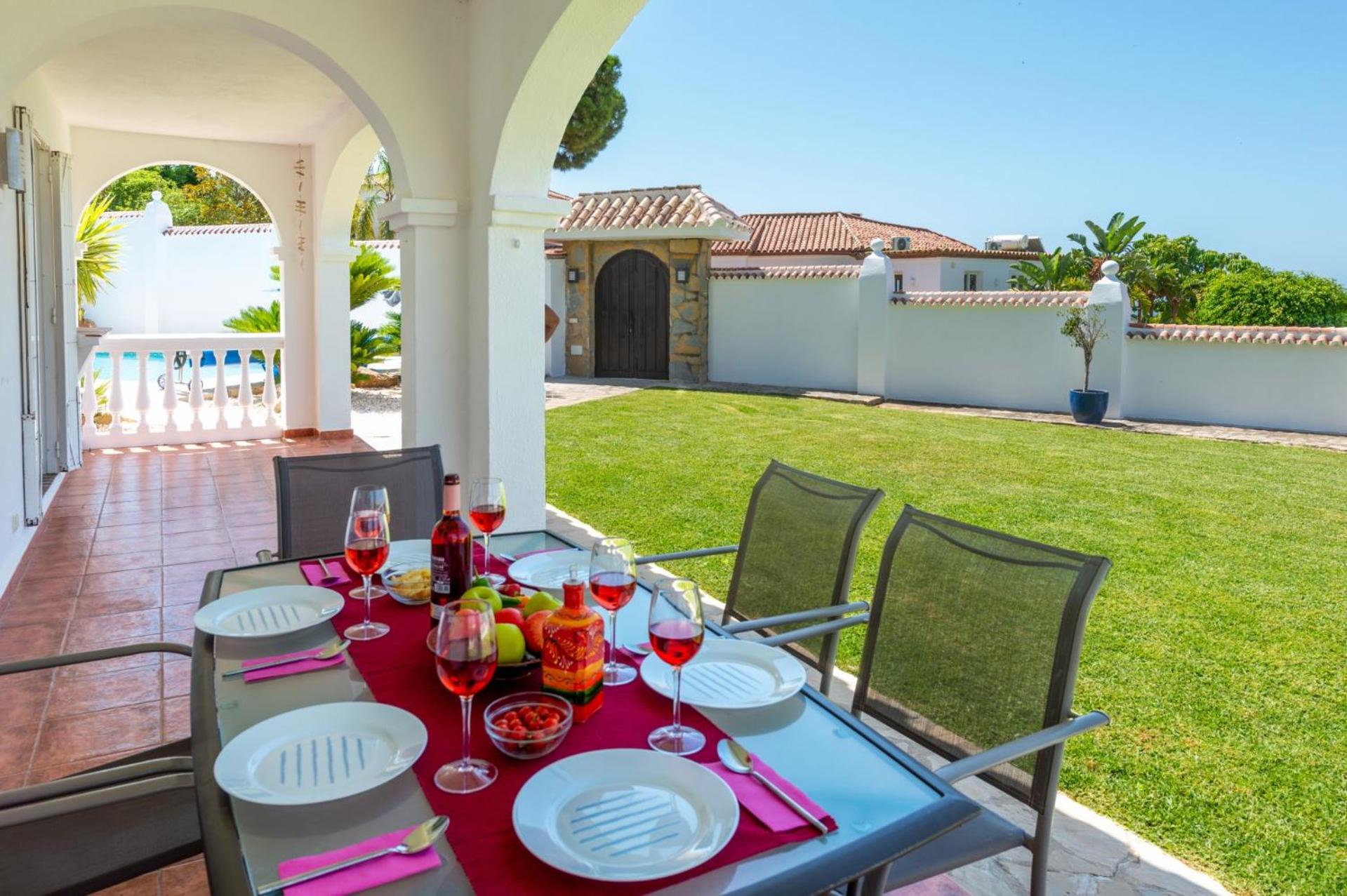 Villa Holivista by Villa Plus