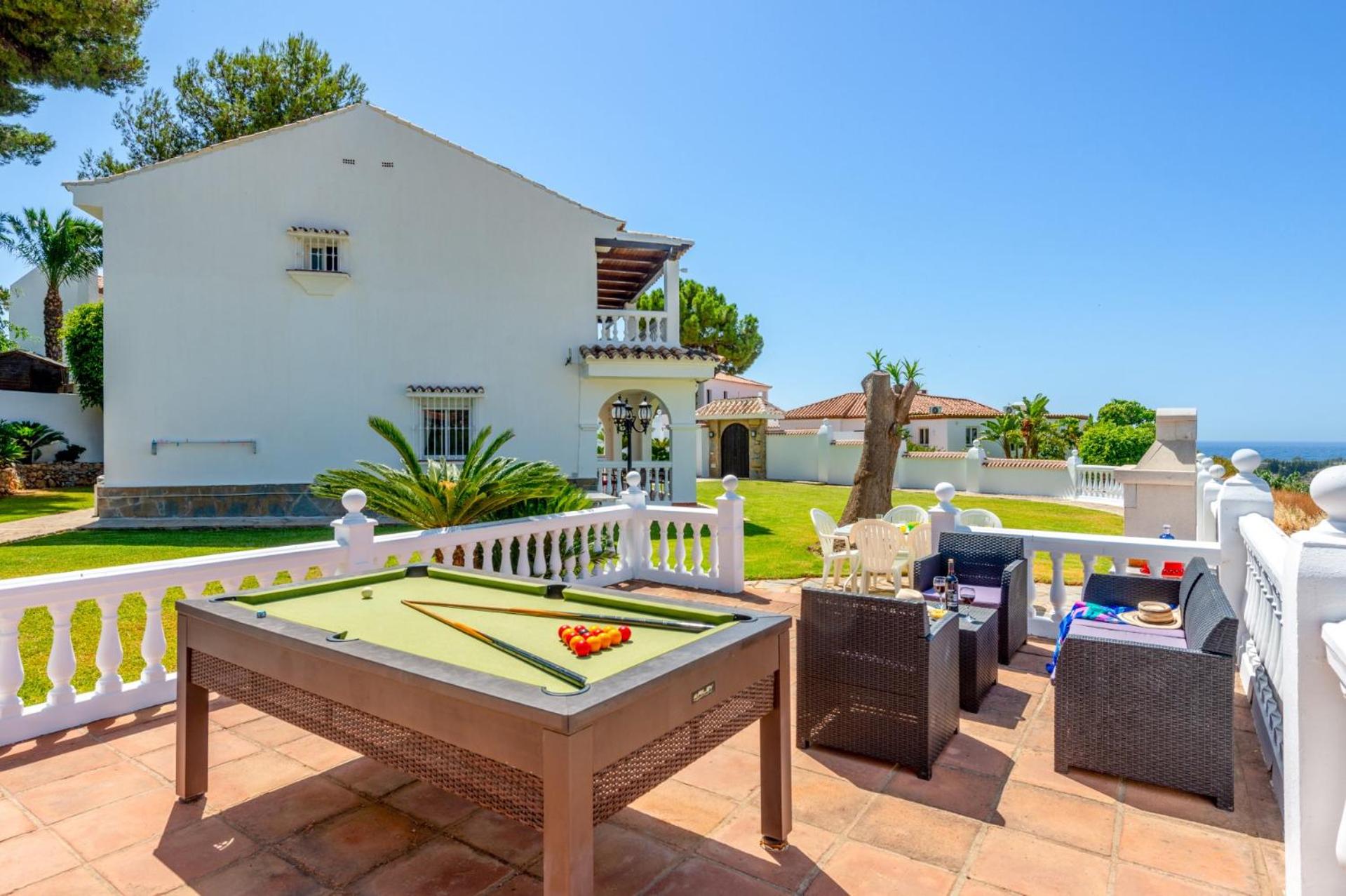 Villa Holivista by Villa Plus