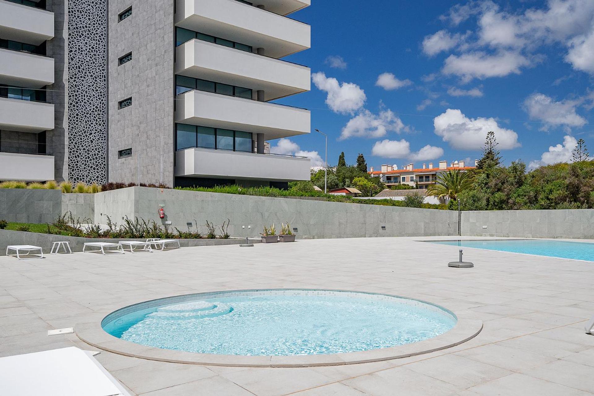 The Sapphire, by Ideal Homes - Deluxe Apartment view 2