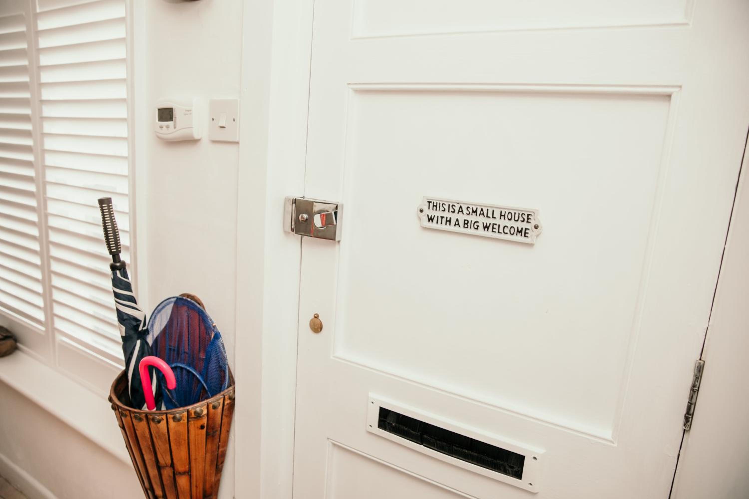 25 Maiden Street, a Weymouth Townhouse view 2