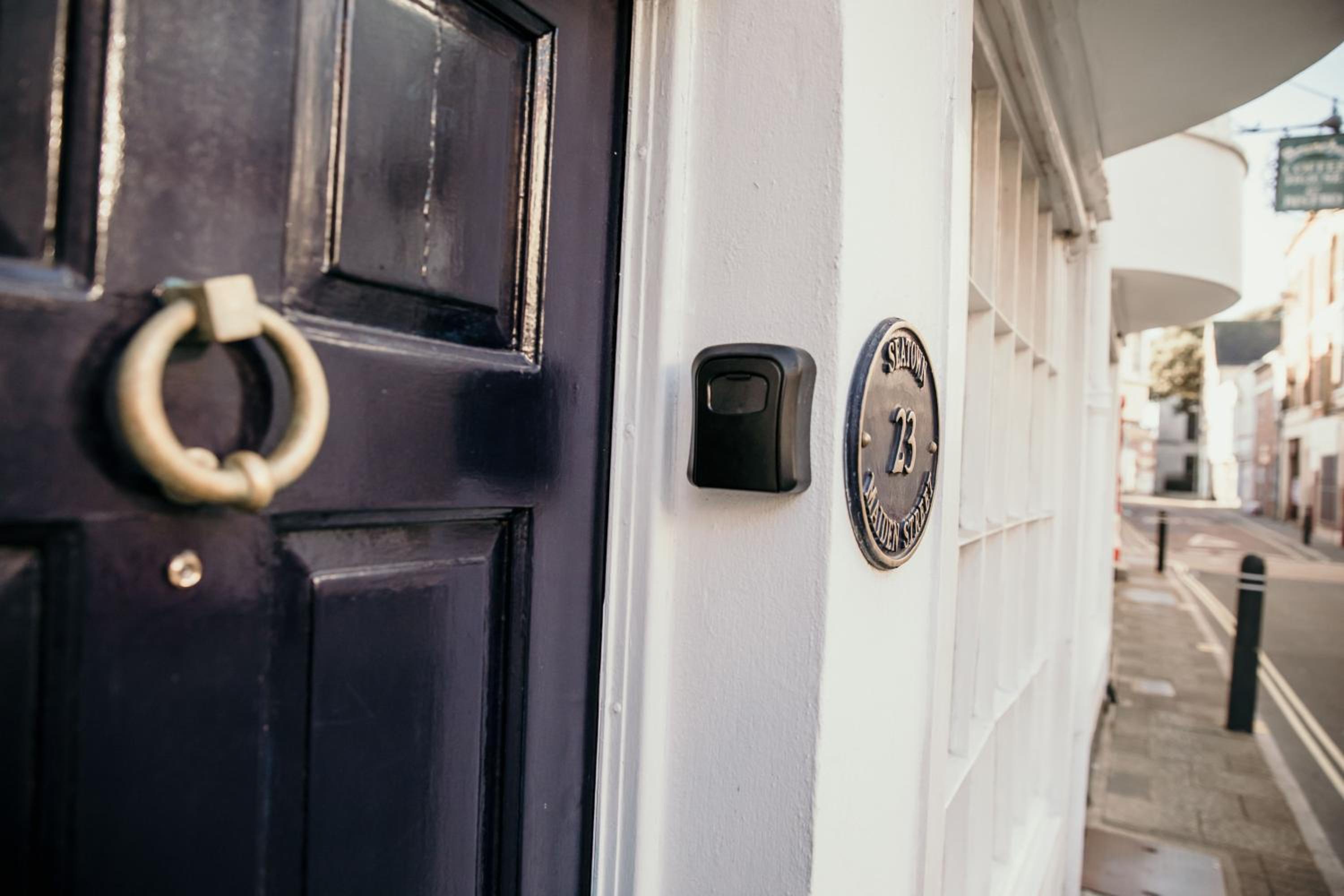 23 Maiden Street, a Weymouth Townhouse view 3
