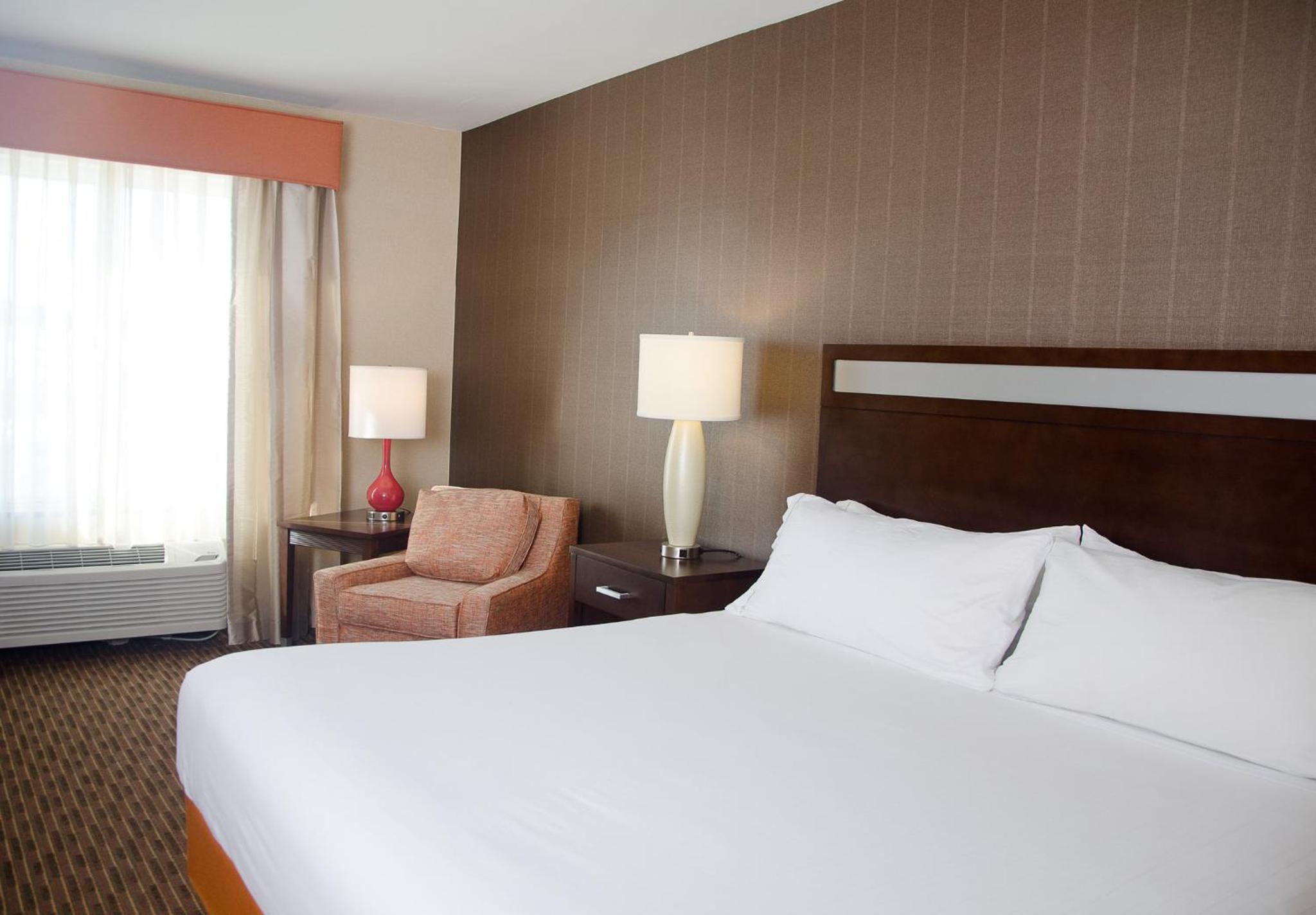 Watertown Vacations - Holiday Inn Express Hotel  Suites Watertown - Thousand Islands, an IHG Hotel - Property Image 34