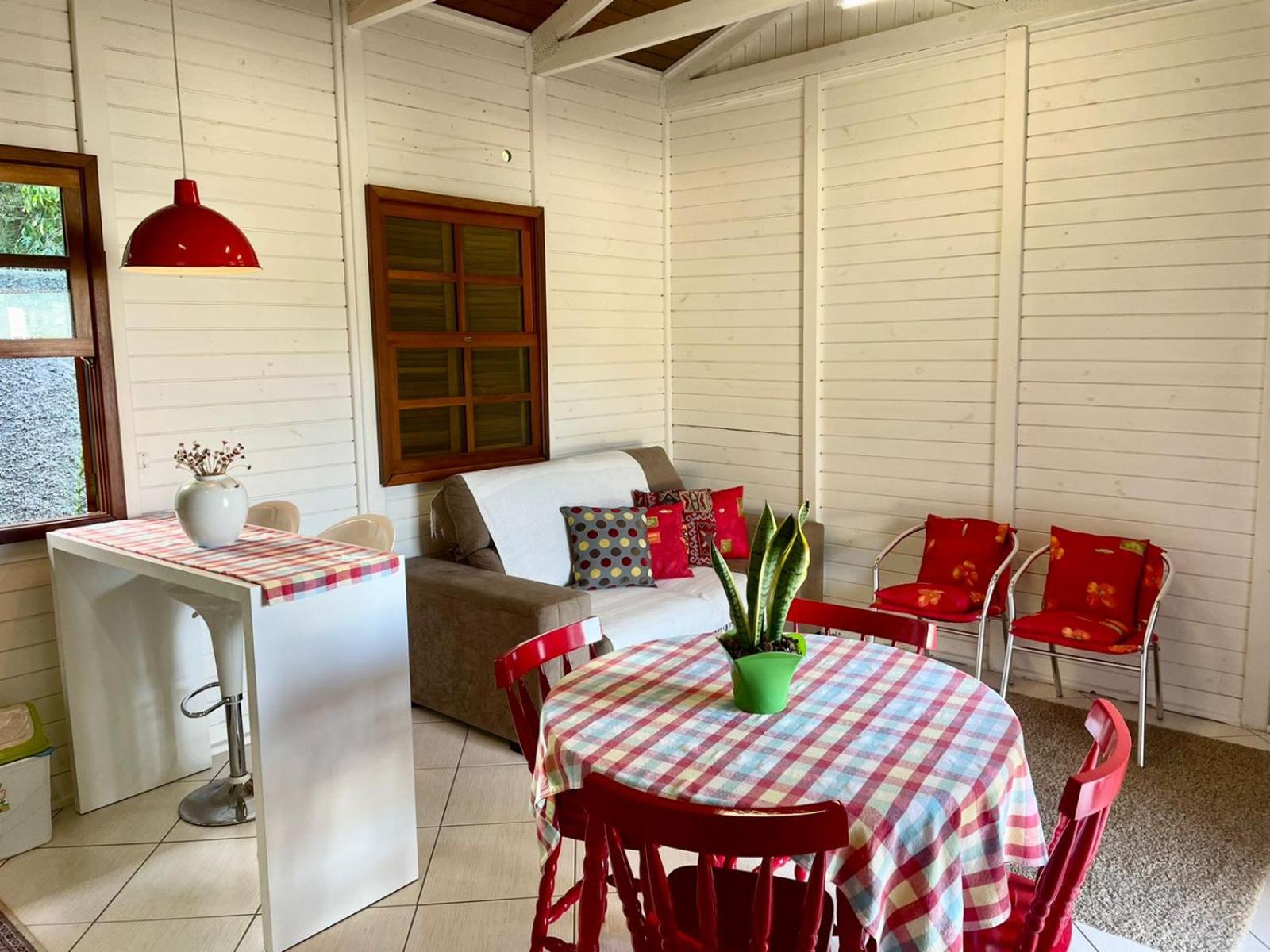 Cabana com piscina - 5 min a pé da praia - Porto Belo