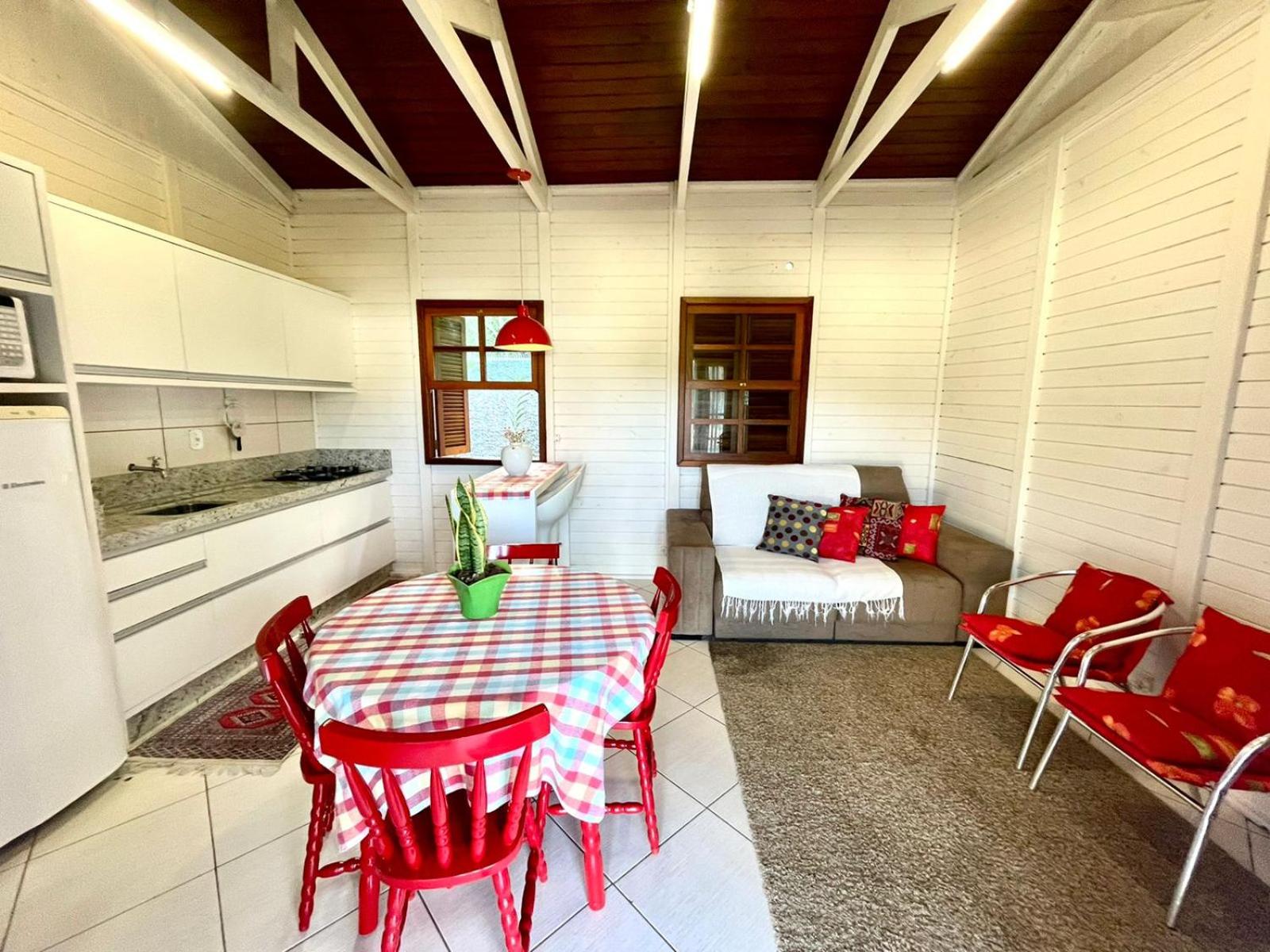 Cabana com piscina - 5 min a pé da praia - Porto Belo