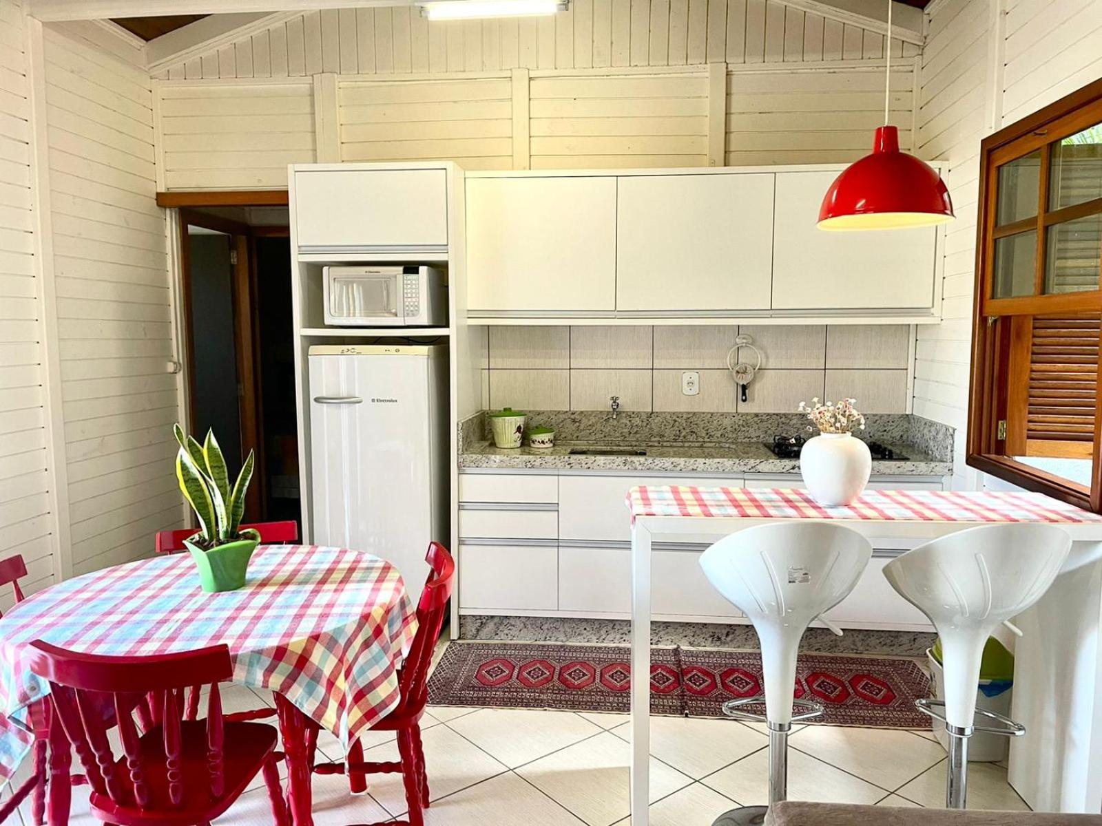 Cabana com piscina - 5 min a pé da praia - Porto Belo