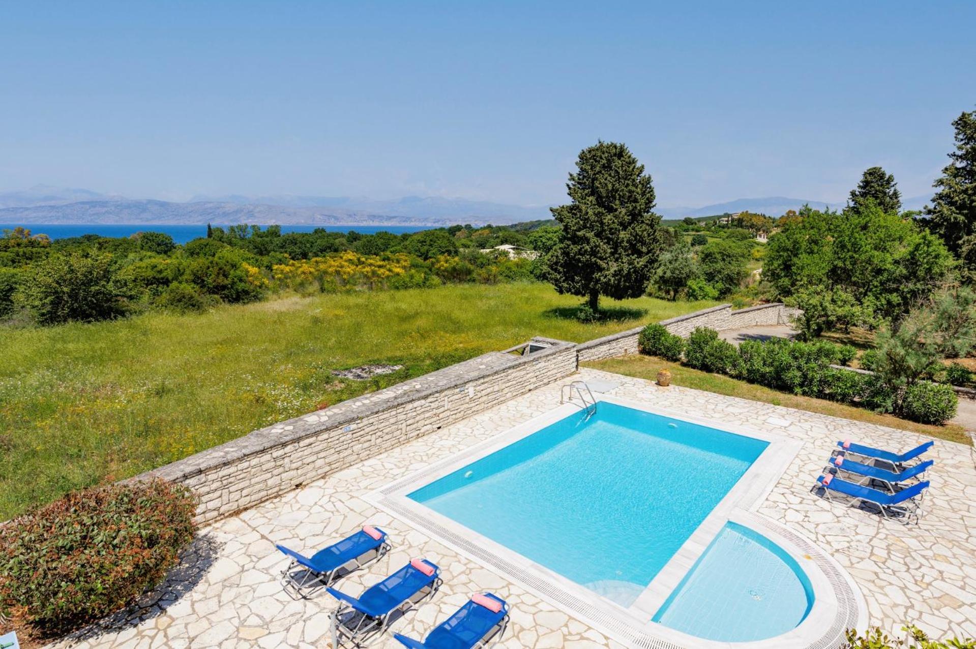 Villa Marily by Villa Plus