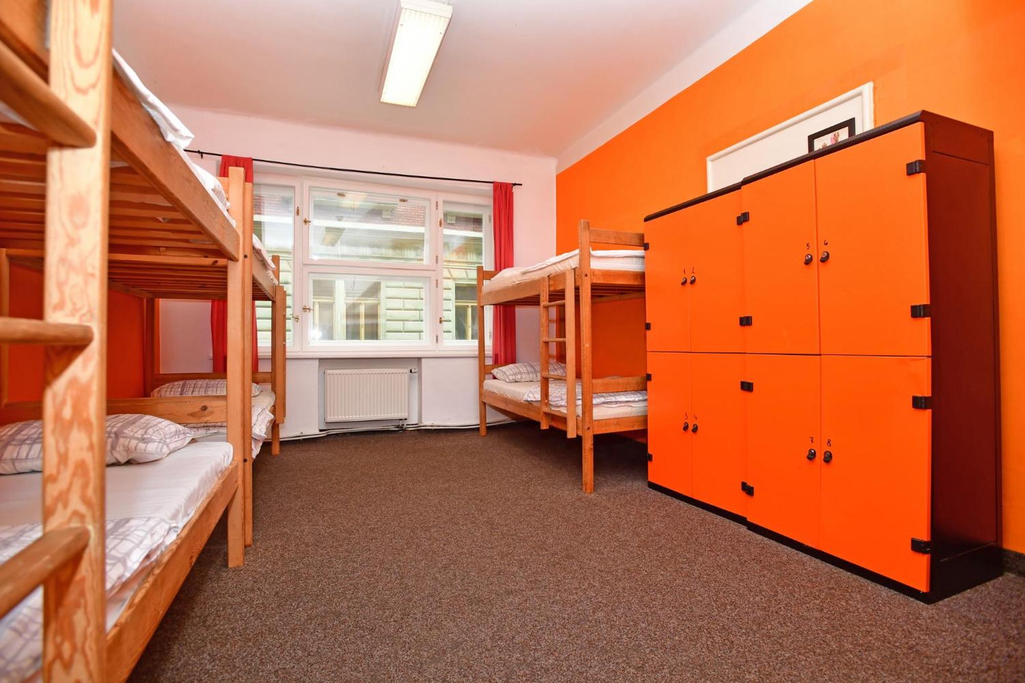 Benedikt City Center Hostel