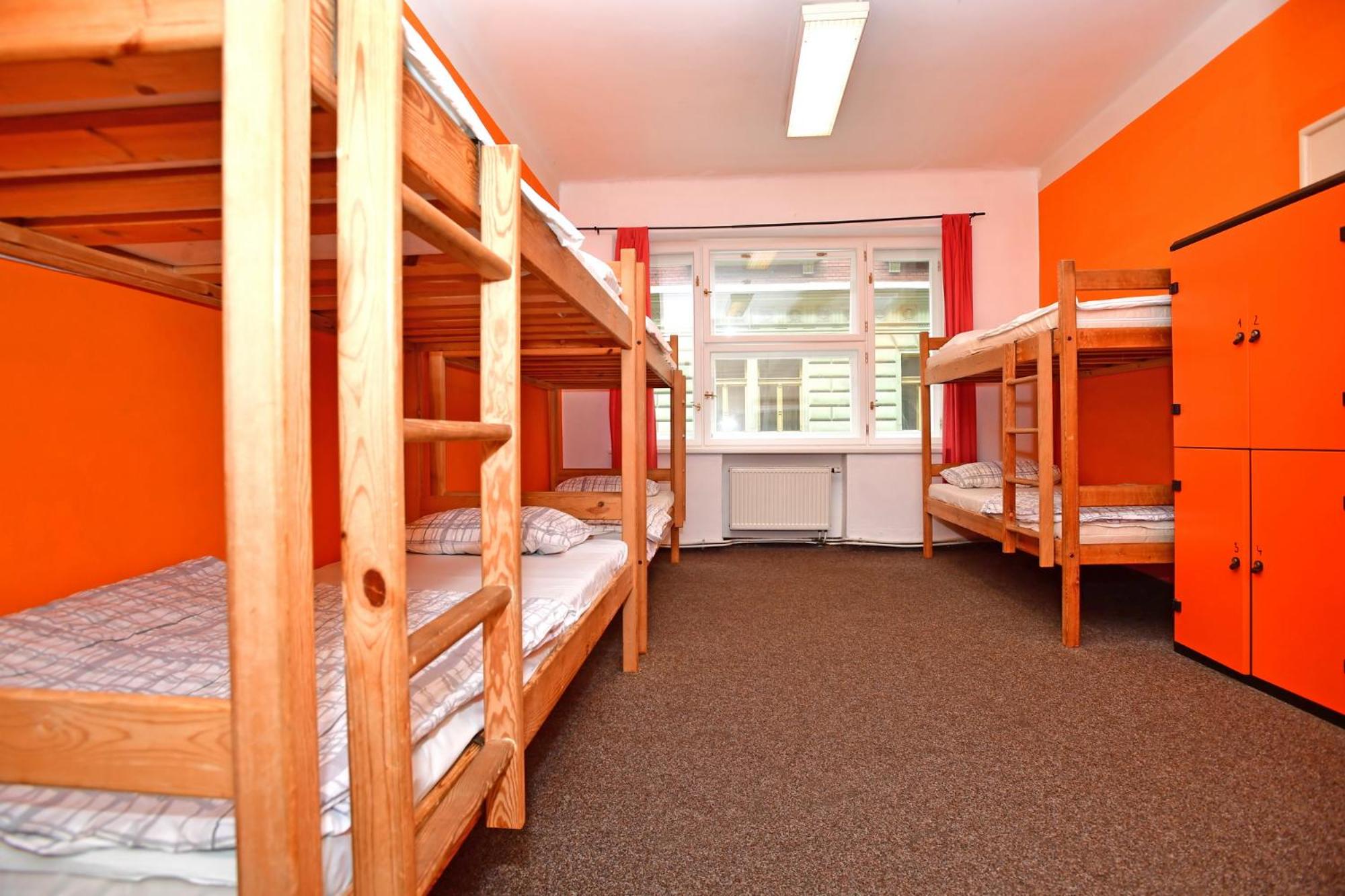 Benedikt City Center Hostel