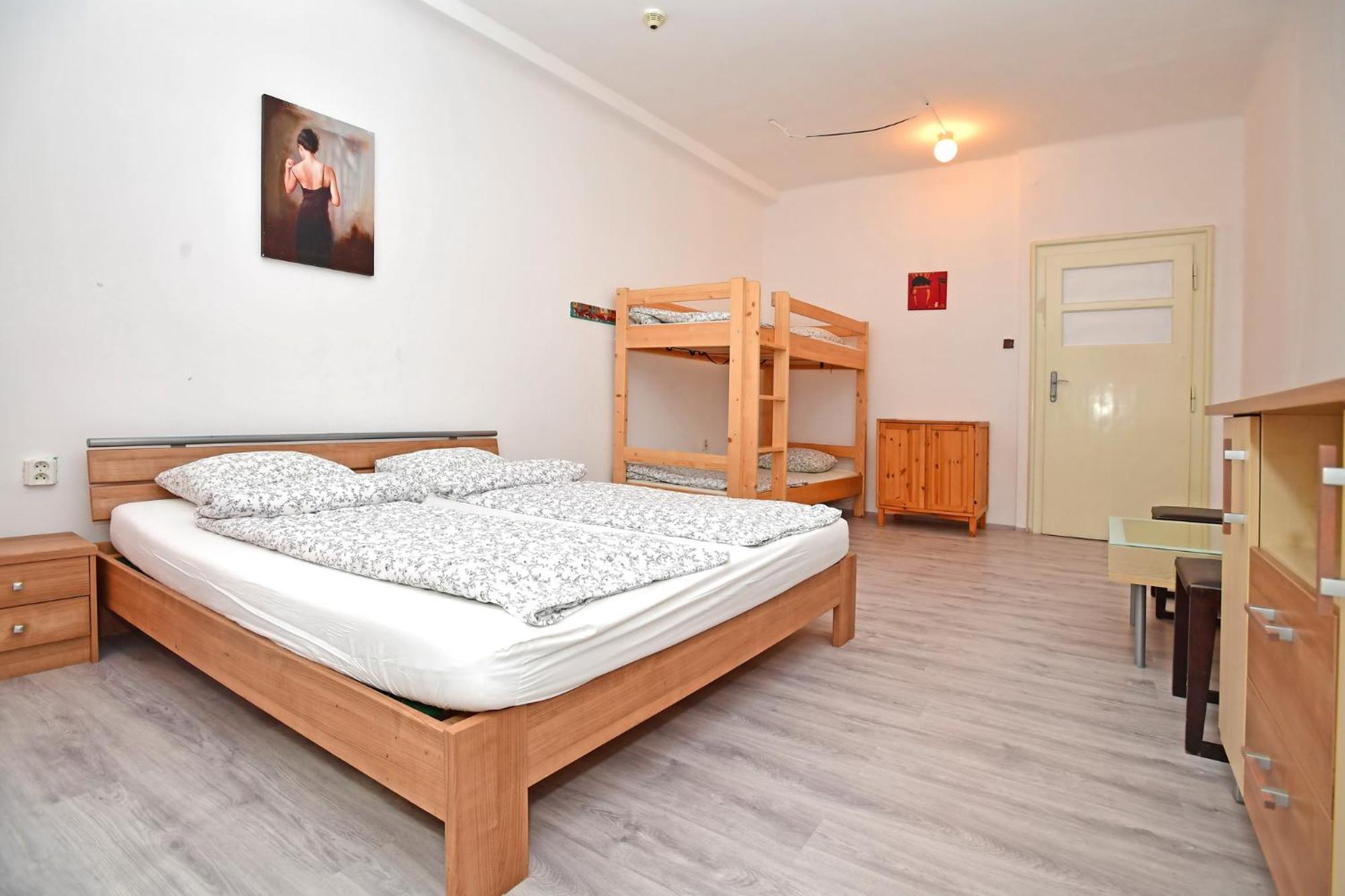 Benedikt City Center Hostel