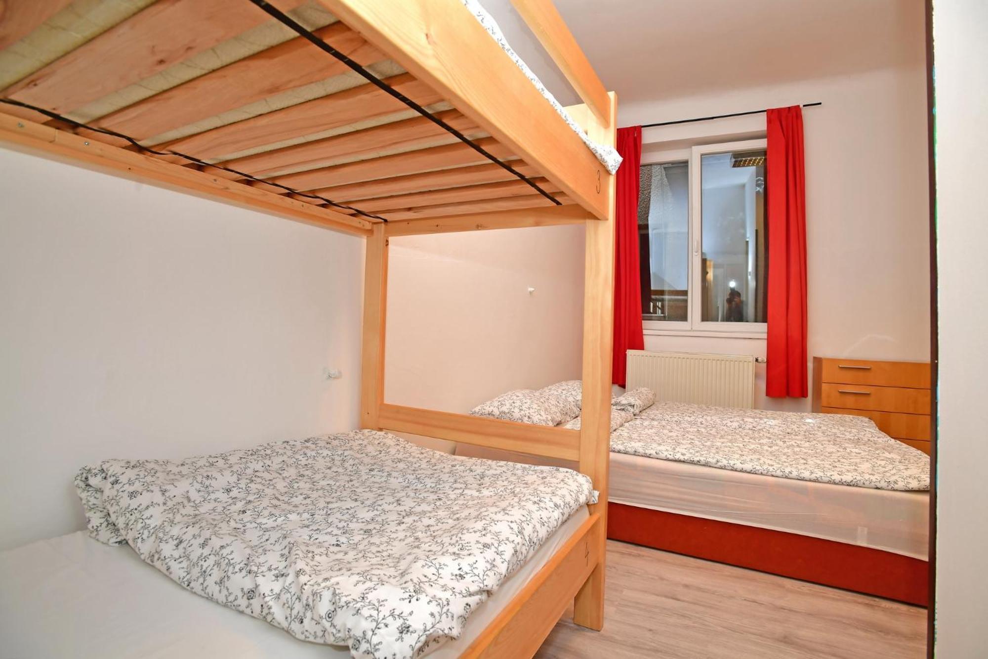 Benedikt City Center Hostel