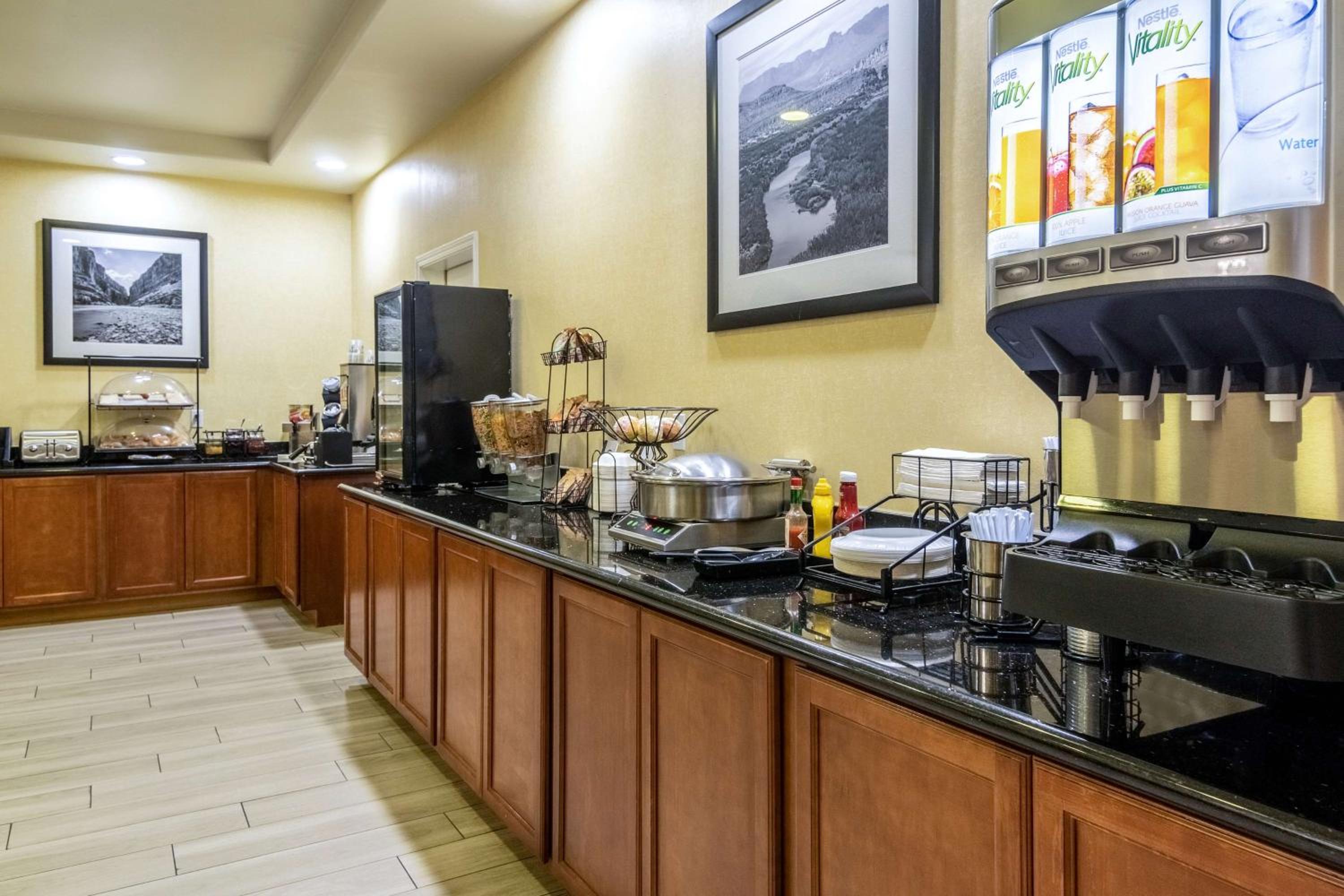 Best Western Comanche Inn