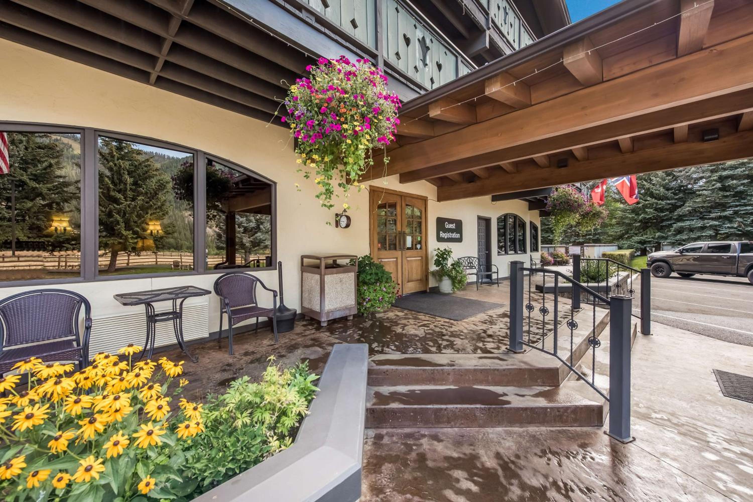 Ketchum Vacations - Best Western Tyrolean Lodge - Property Image 30