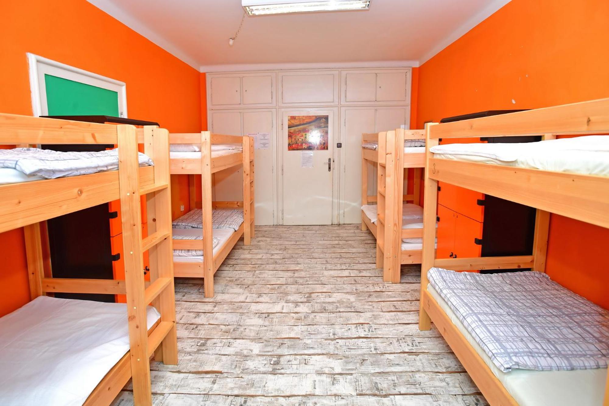 Benedikt City Center Hostel