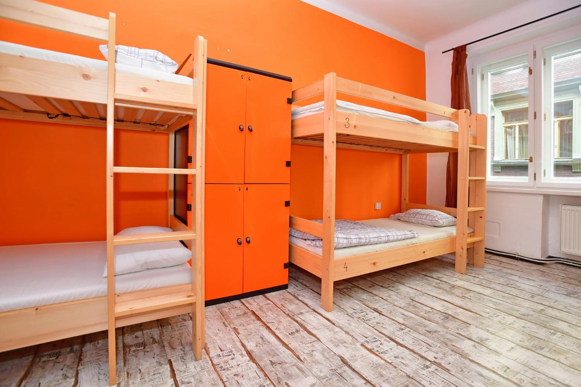 Benedikt City Center Hostel