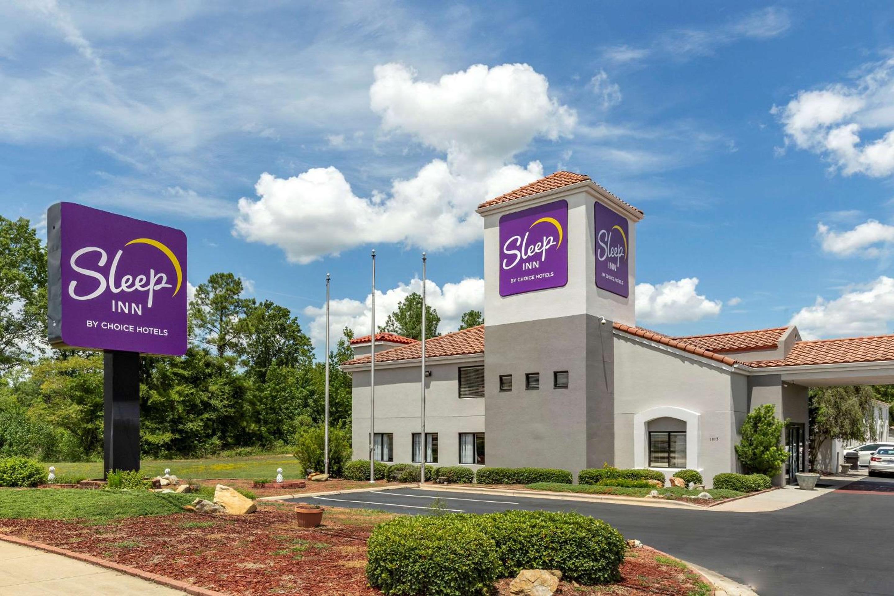 Fayetteville Vacations - Sleep Inn Fayetteville I-95 - Property Image 16