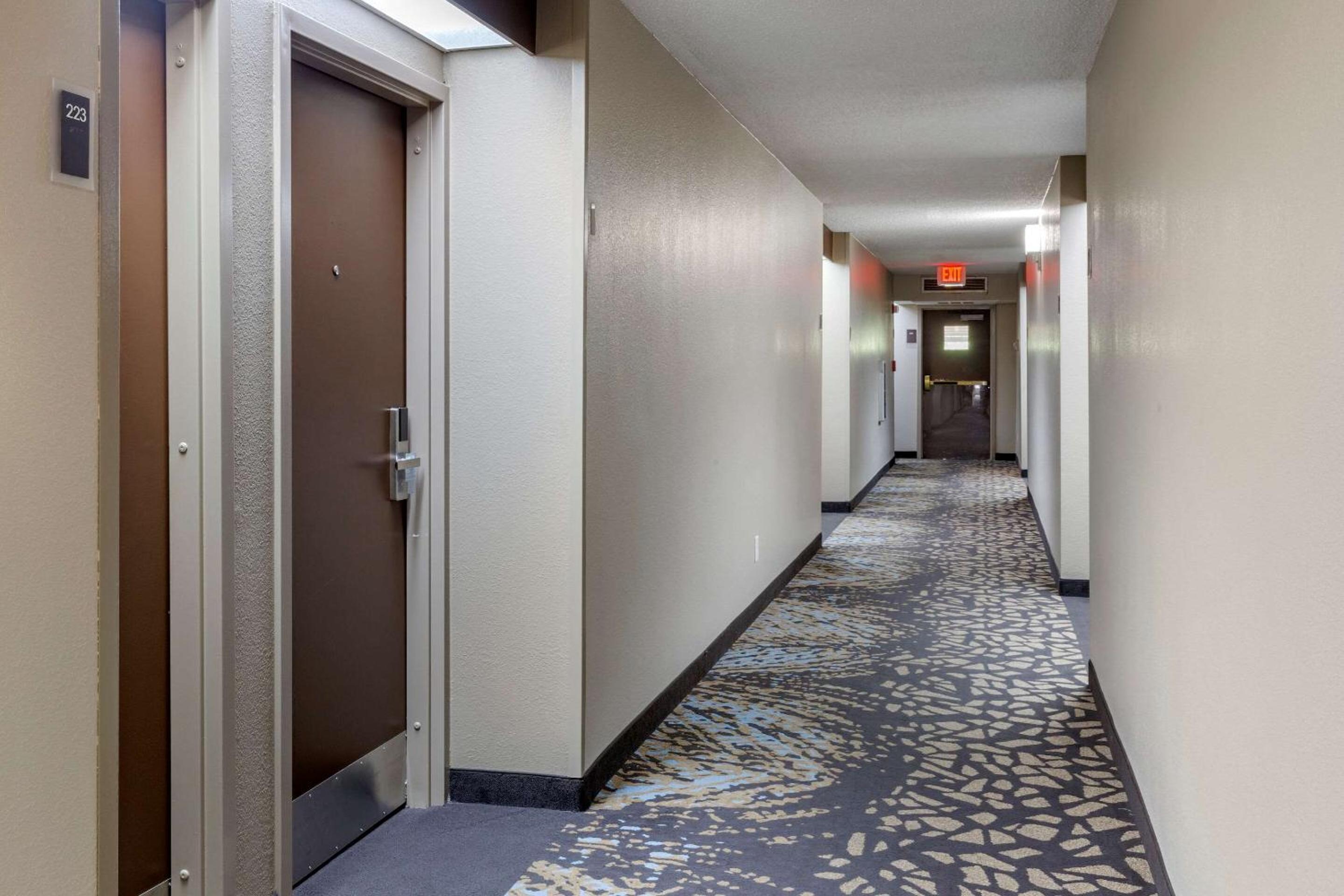 Fayetteville Vacations - Sleep Inn Fayetteville I-95 - Property Image 21