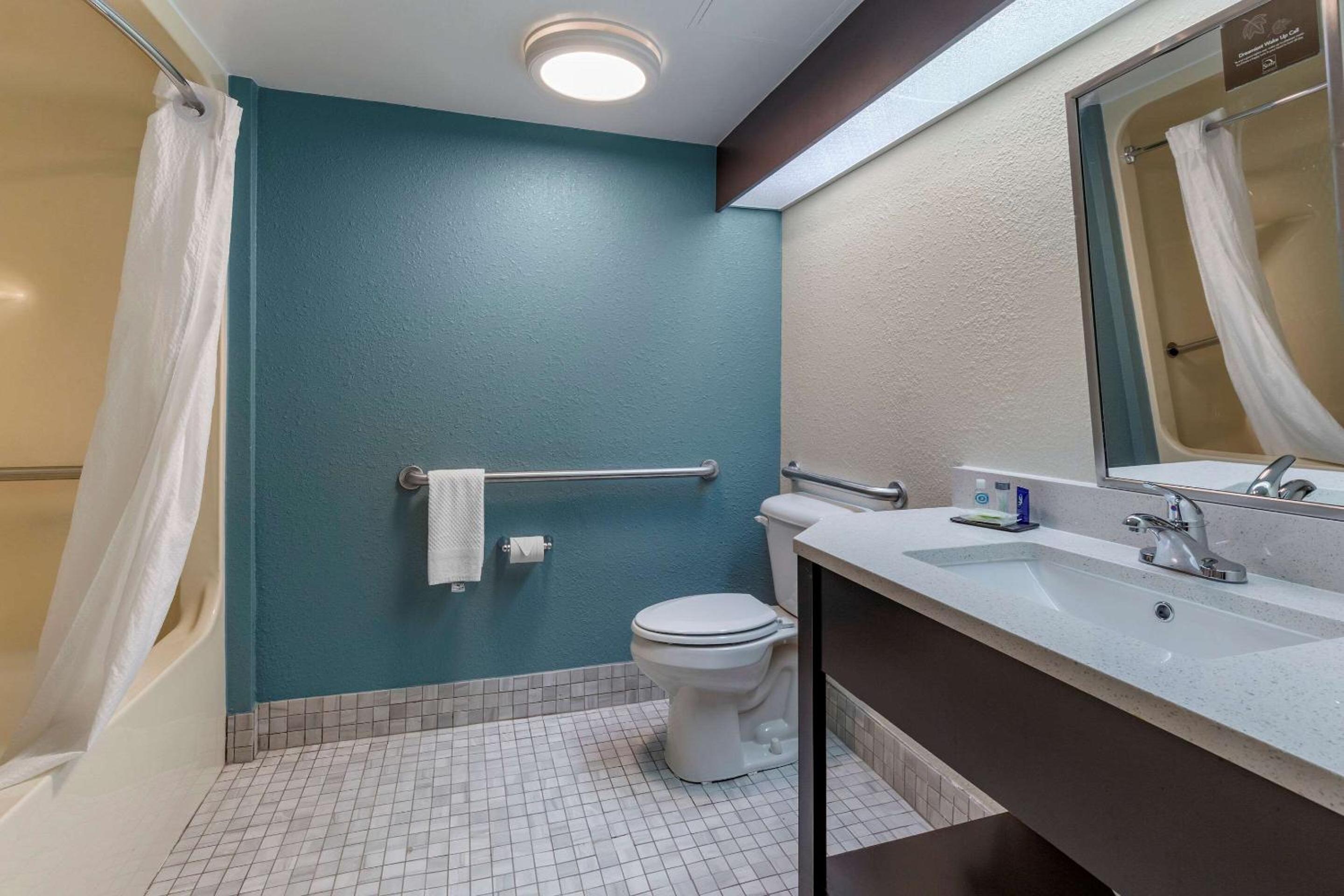 Fayetteville Vacations - Sleep Inn Fayetteville I-95 - Property Image 9