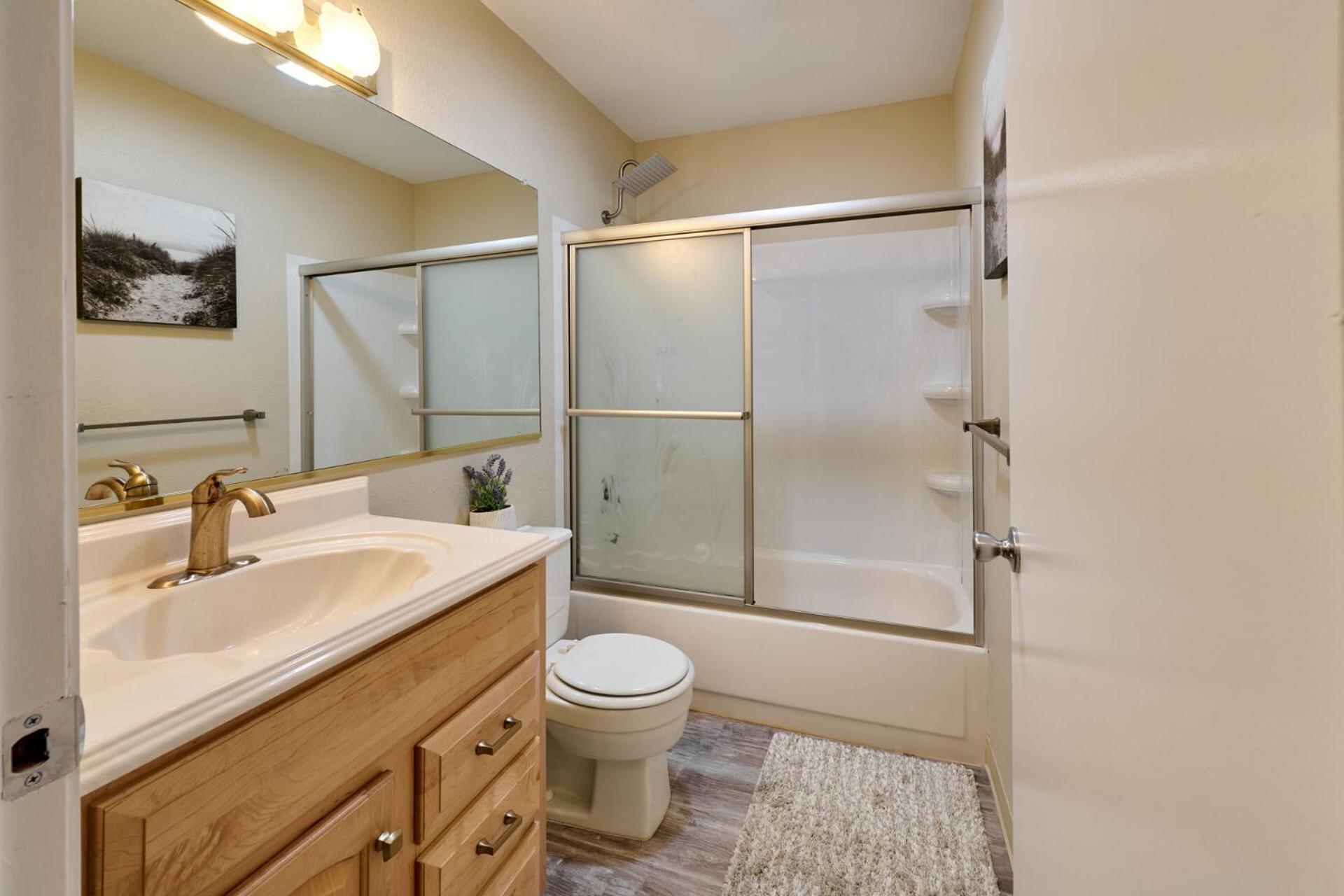 Surftides Plaza Rentals