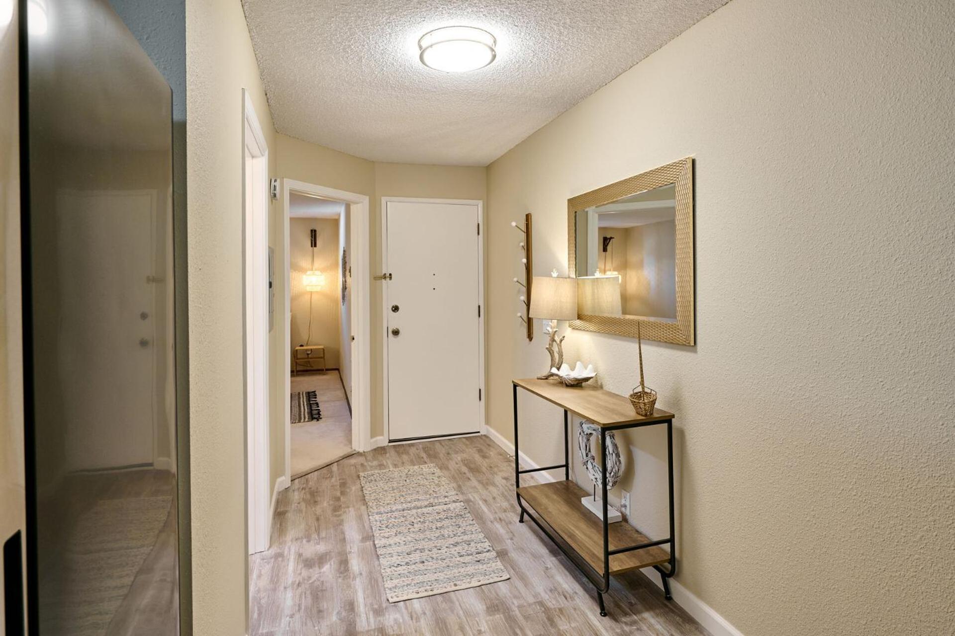 Surftides Plaza Rentals