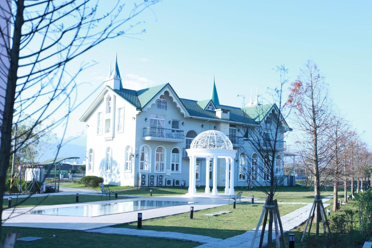 Sigma Castle