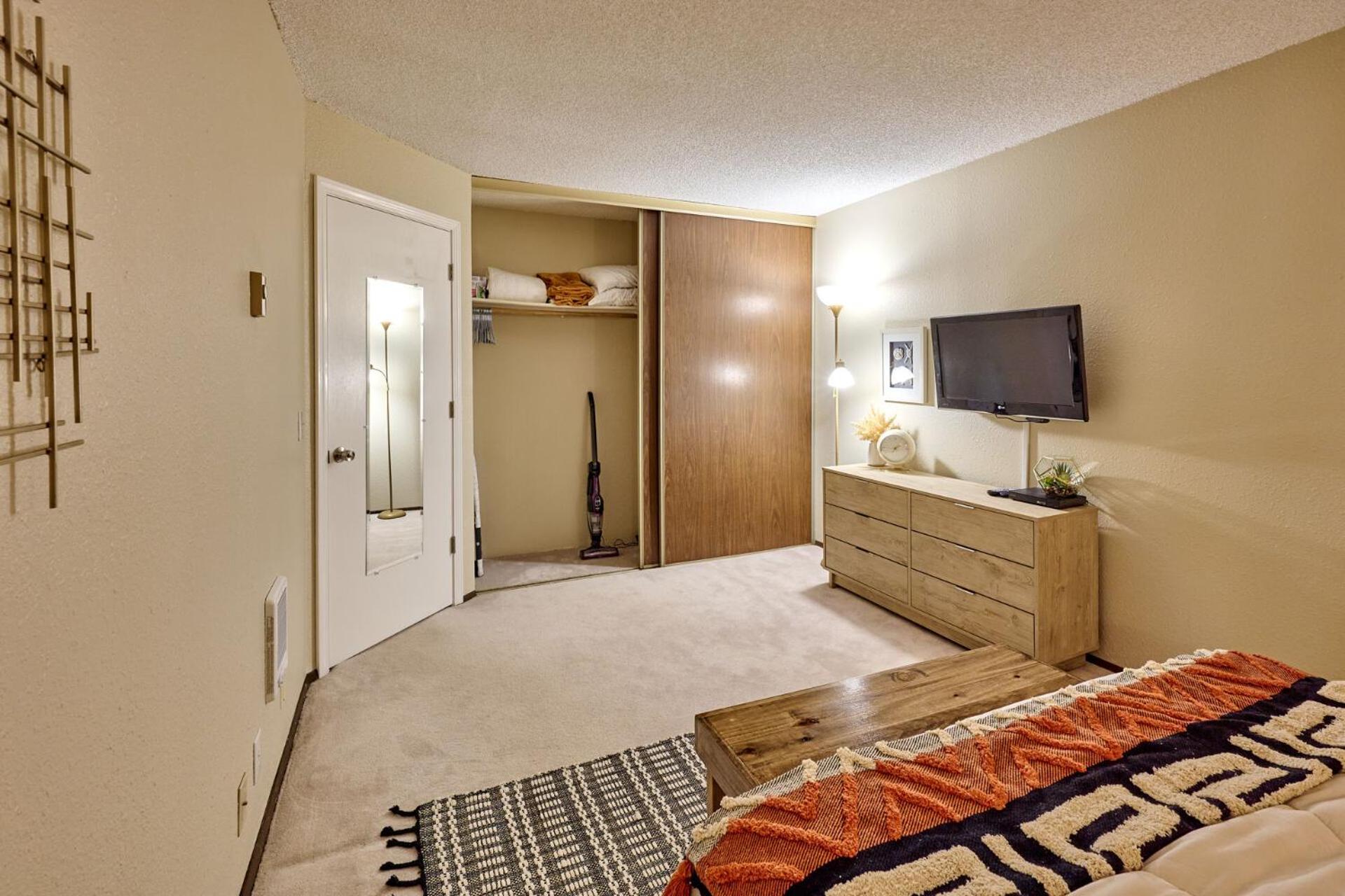 Surftides Plaza Rentals