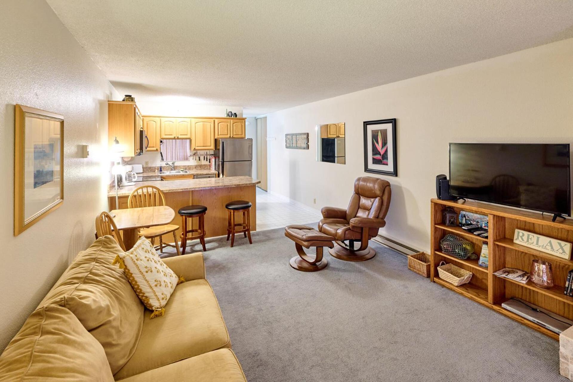 Surftides Plaza Rentals