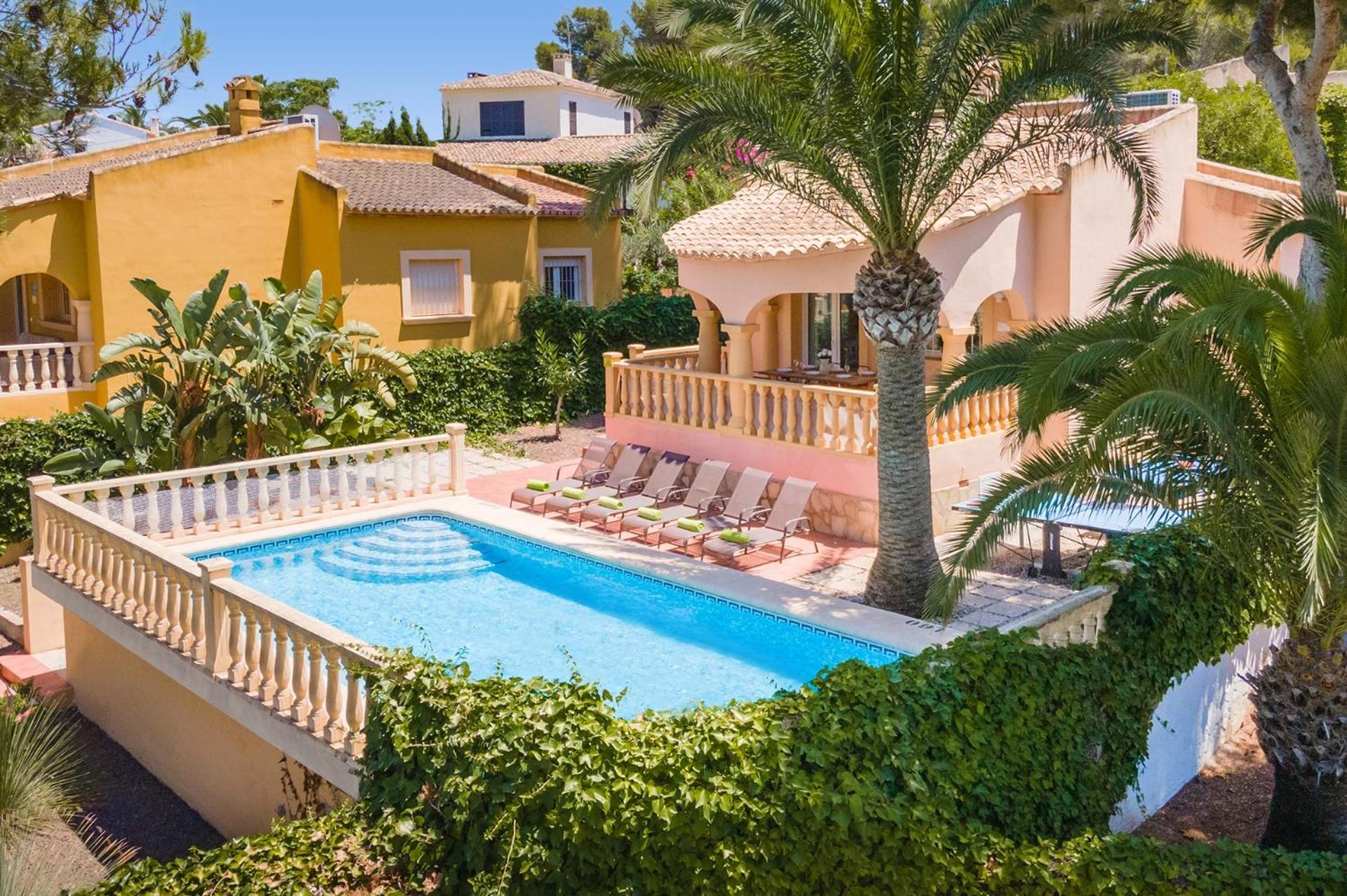 Villa Nectar Blanco by Villa Plus