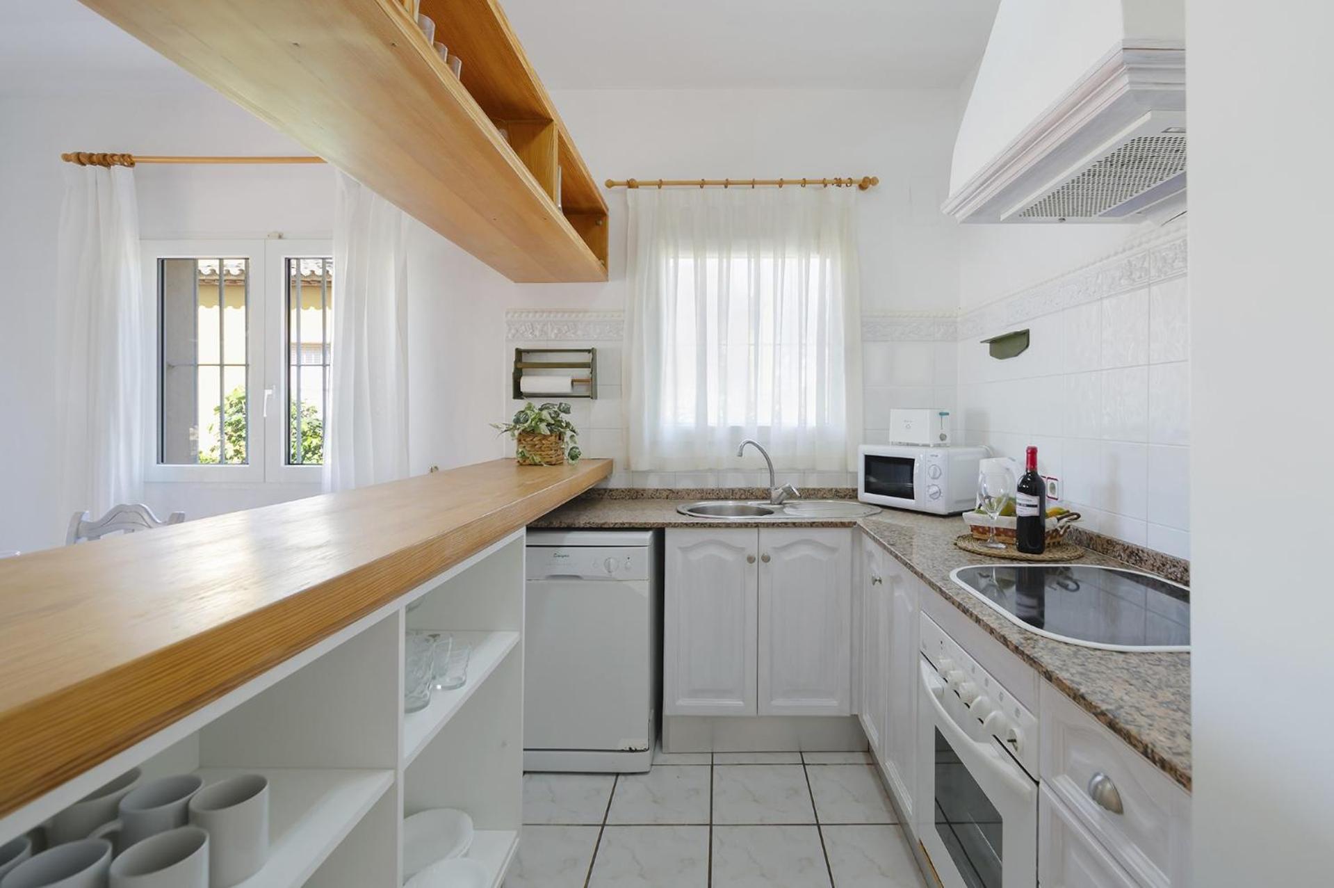 Villa Nectar Blanco by Villa Plus