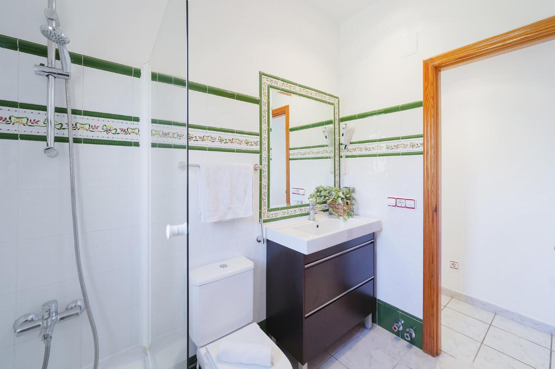 Villa Nectar Blanco by Villa Plus