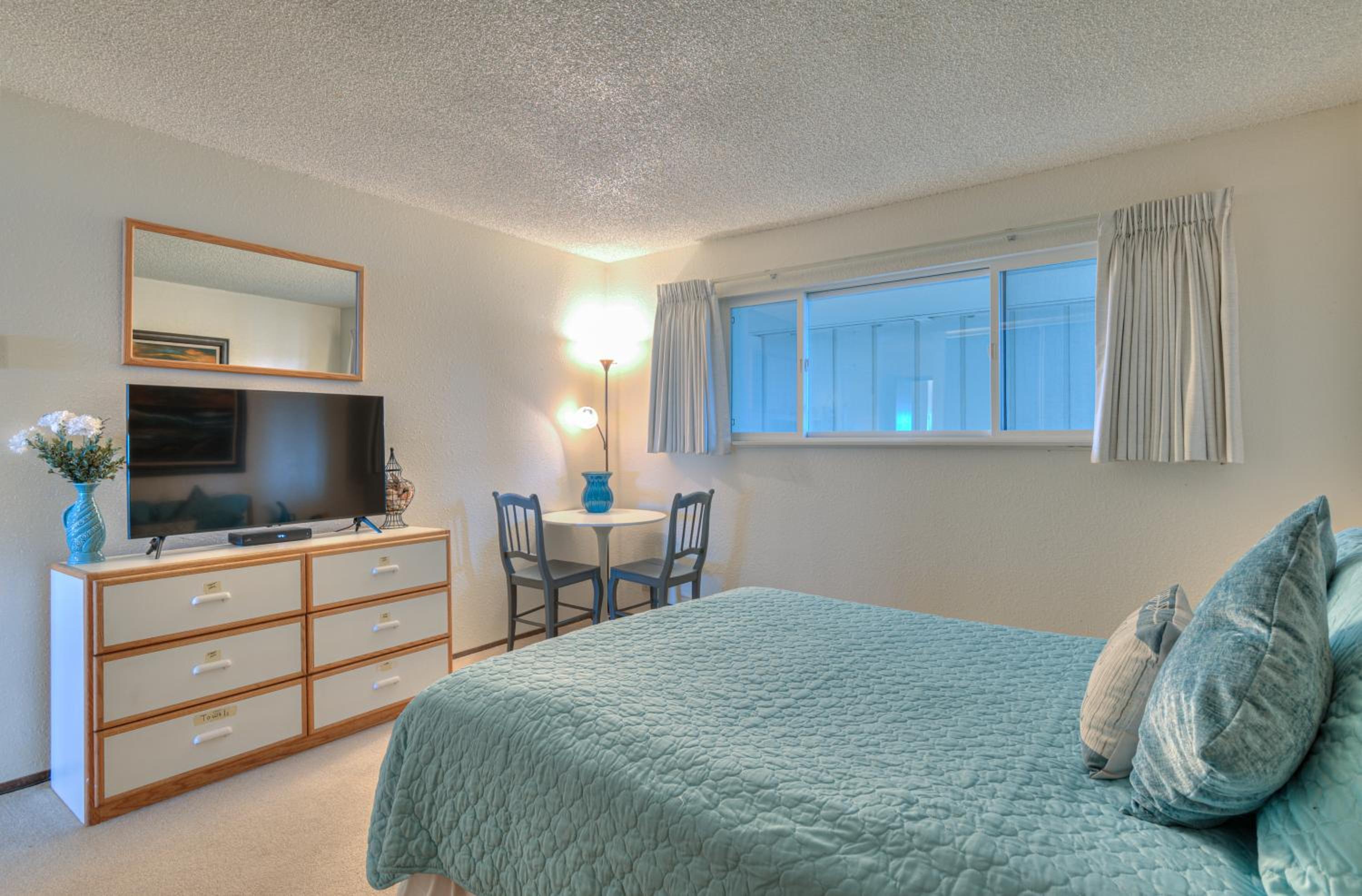 Surftides Plaza Rentals