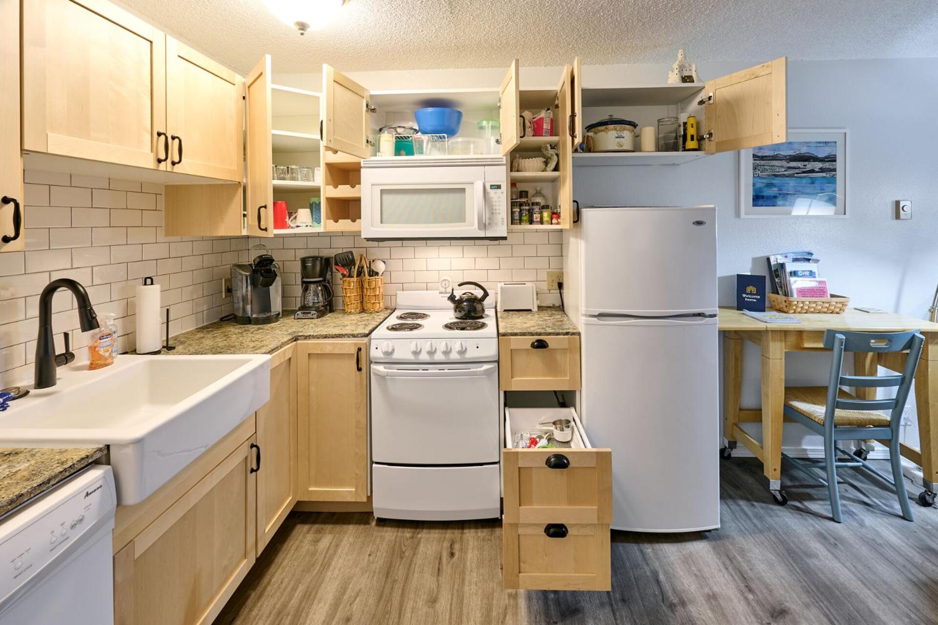 Surftides Plaza Rentals