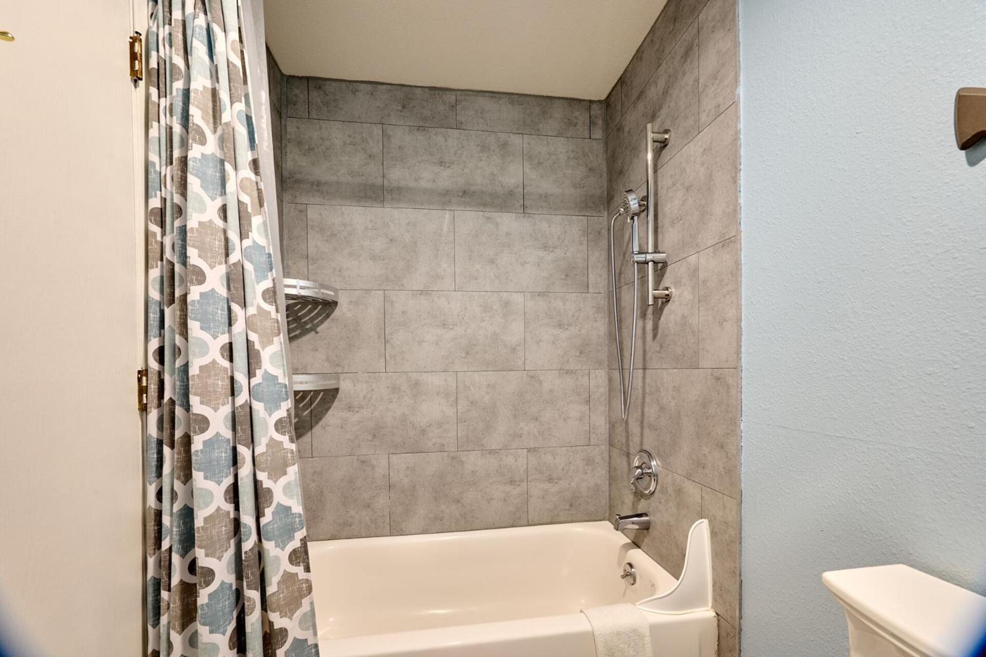 Surftides Plaza Rentals