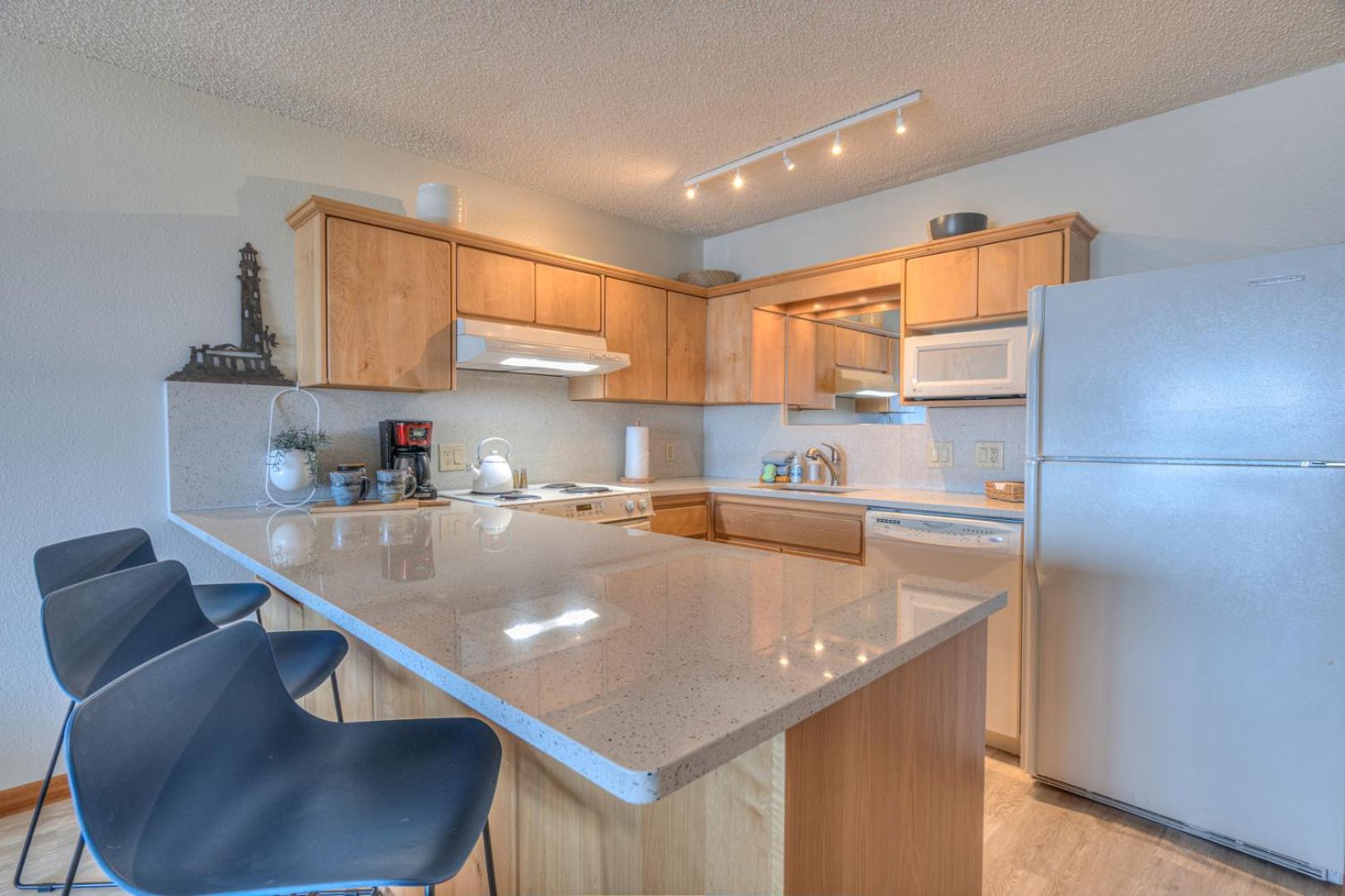 Surftides Plaza Rentals