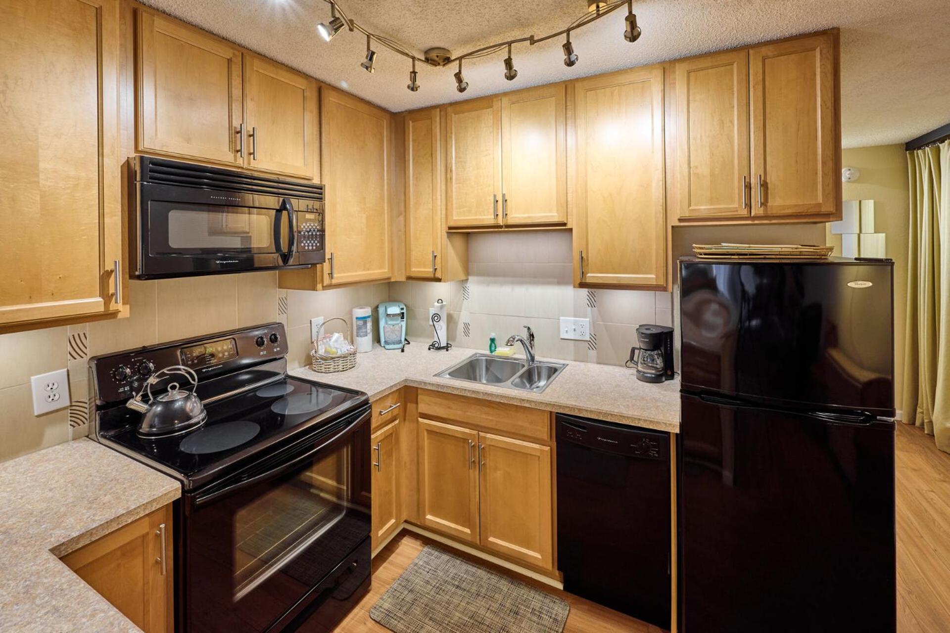 Surftides Plaza Rentals