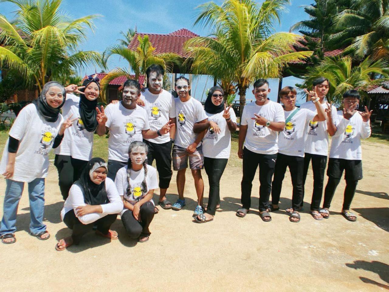 Bayu Beach Penarek