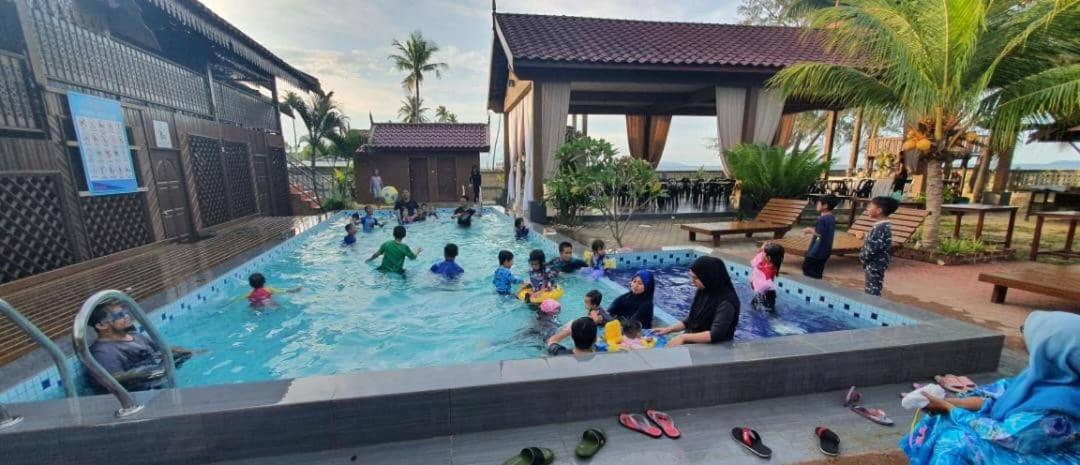 Bayu Beach Penarek