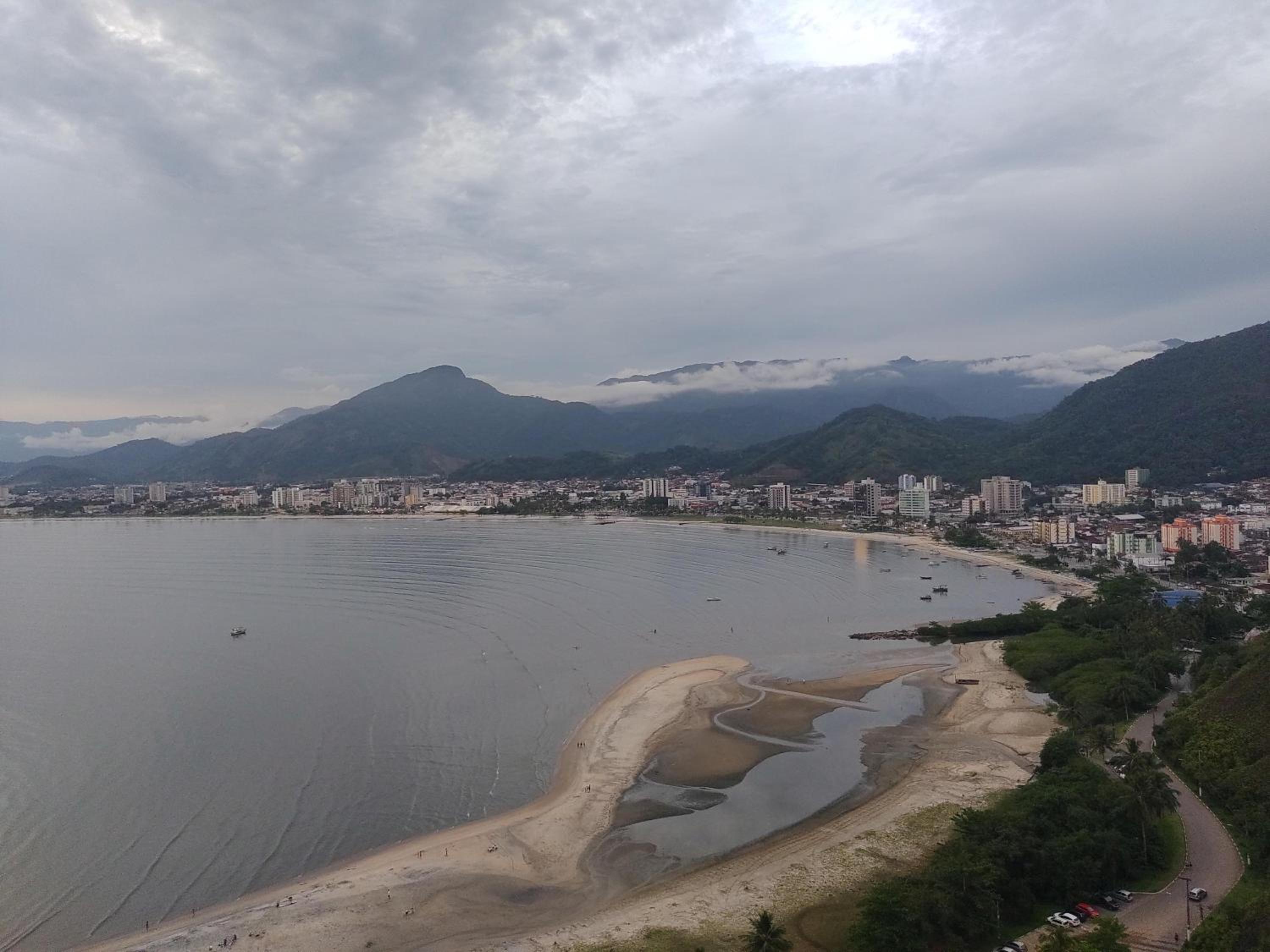 Apartamento Avenida da Praia Centro Caraguatatuba view 5
