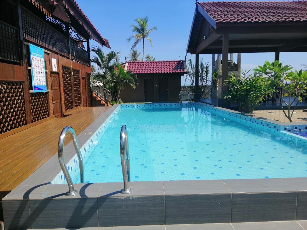 Bayu Beach Penarek