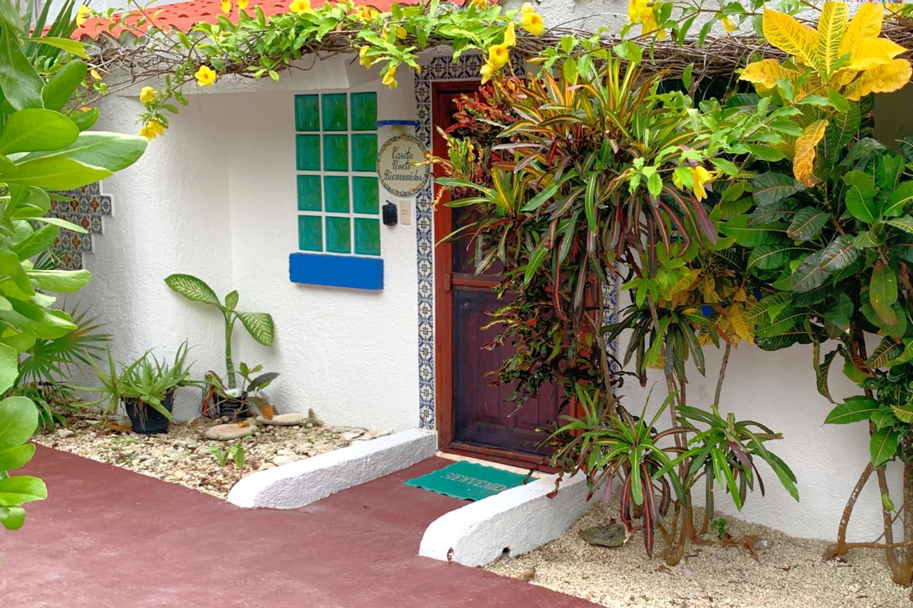 Beautiful & Cozy Studio in Akumal Paradise-Wifi, AC view 4