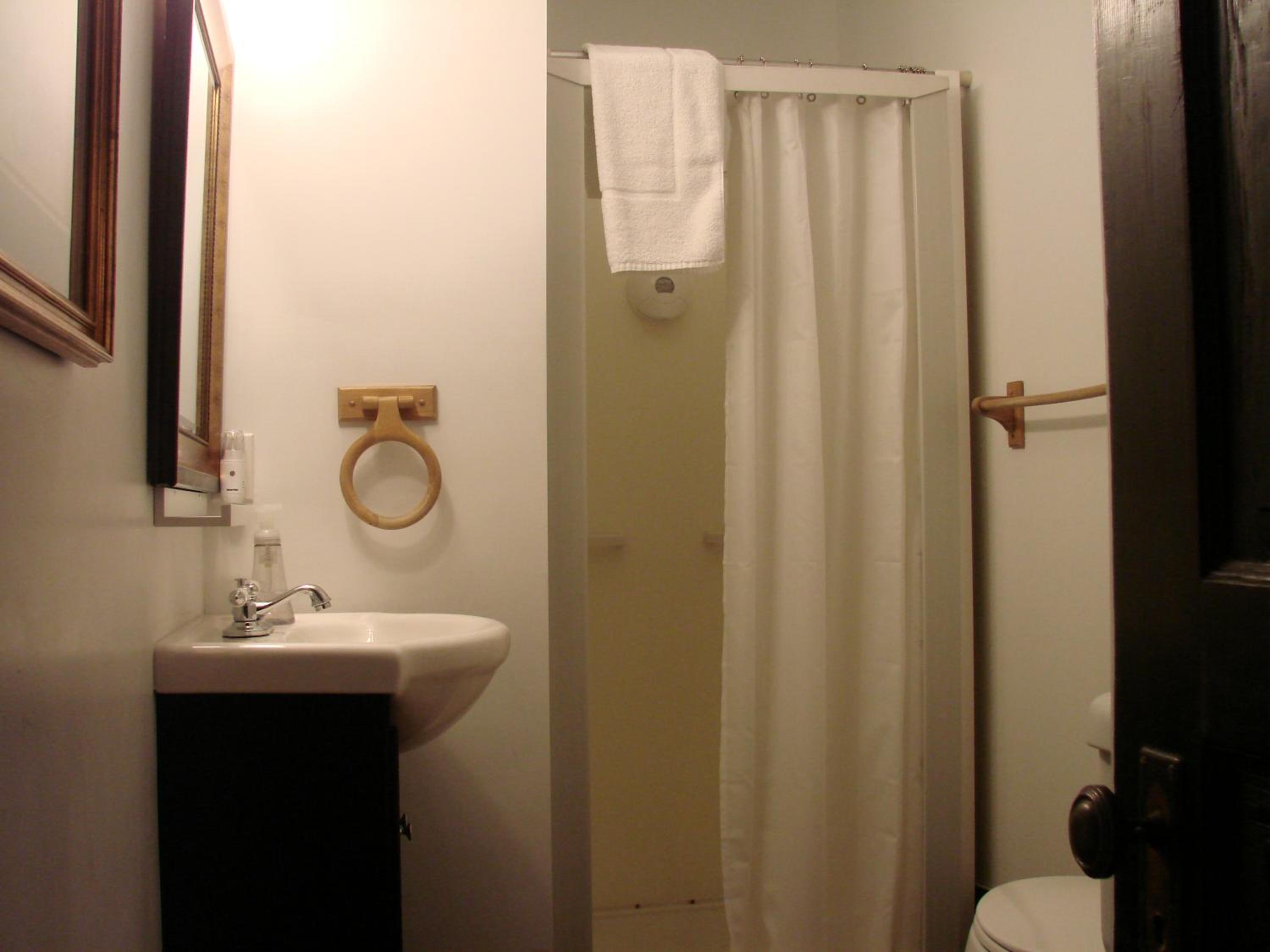 Photo 33