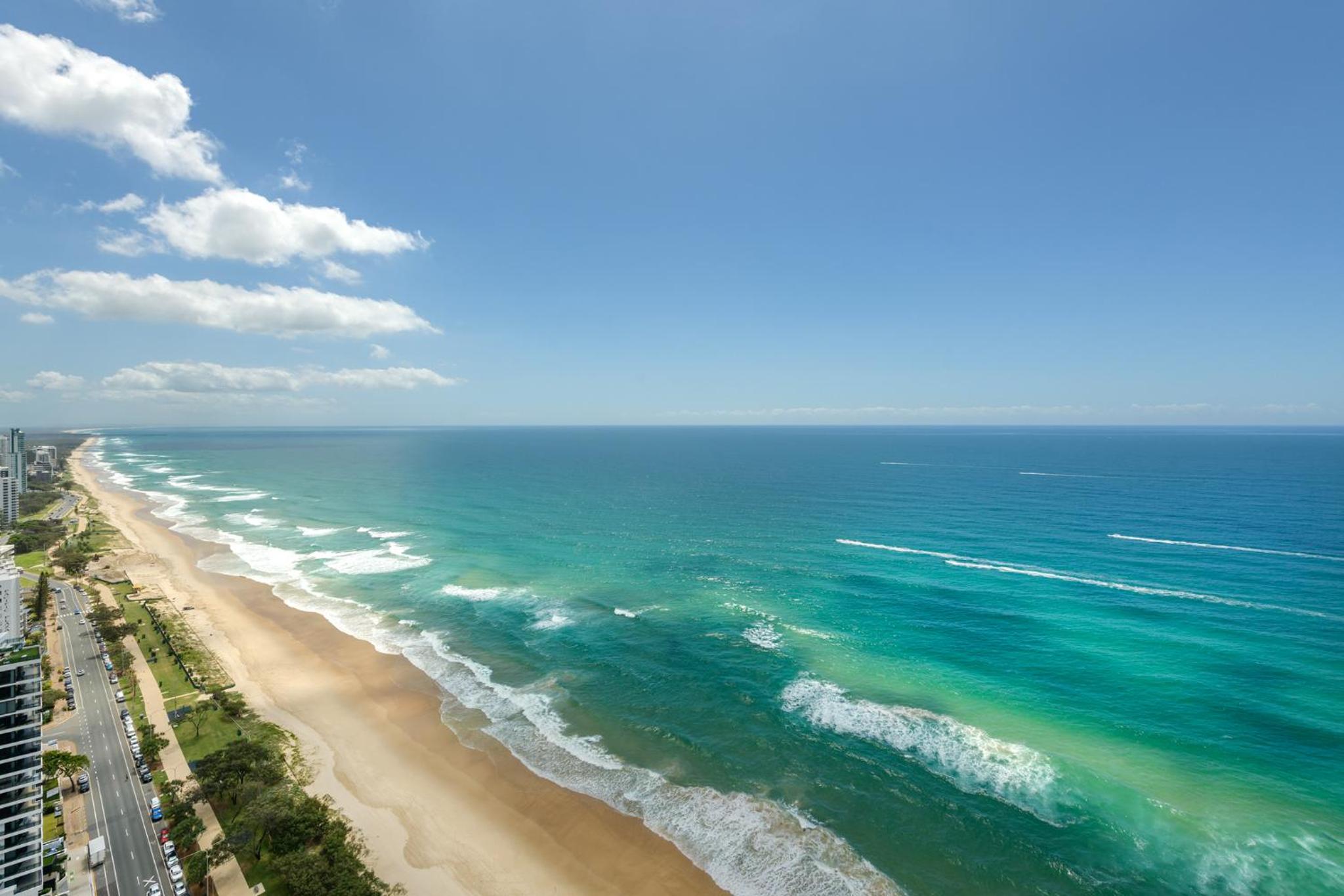 Meriton Suites Surfers Paradise
