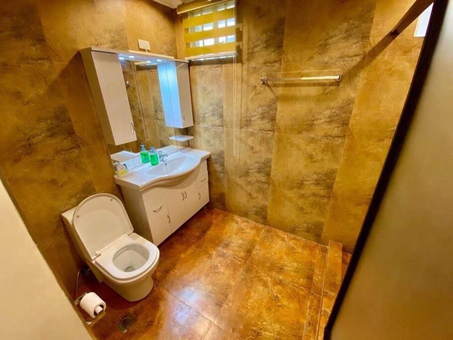 Big & Elegant w/Nice Location nr SM &Ateneo Matina view 5