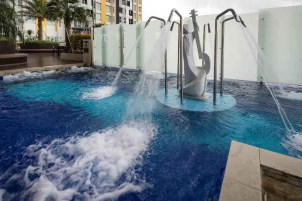 Majestic IPOH 2rooms 5 pax with High City View photo 6