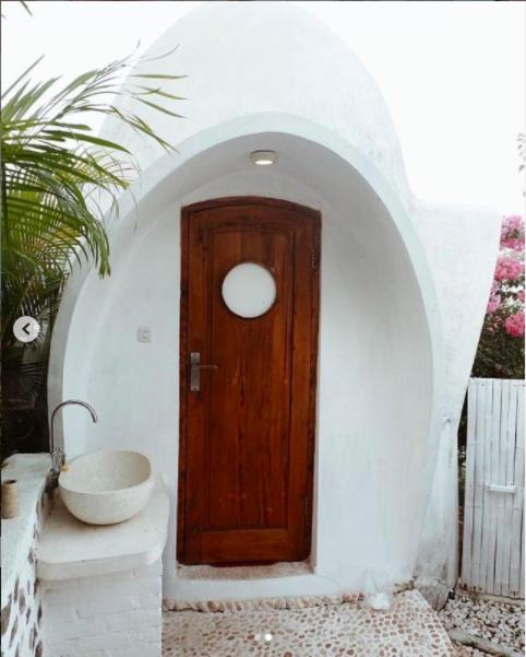 Villa Dreamdome view 2