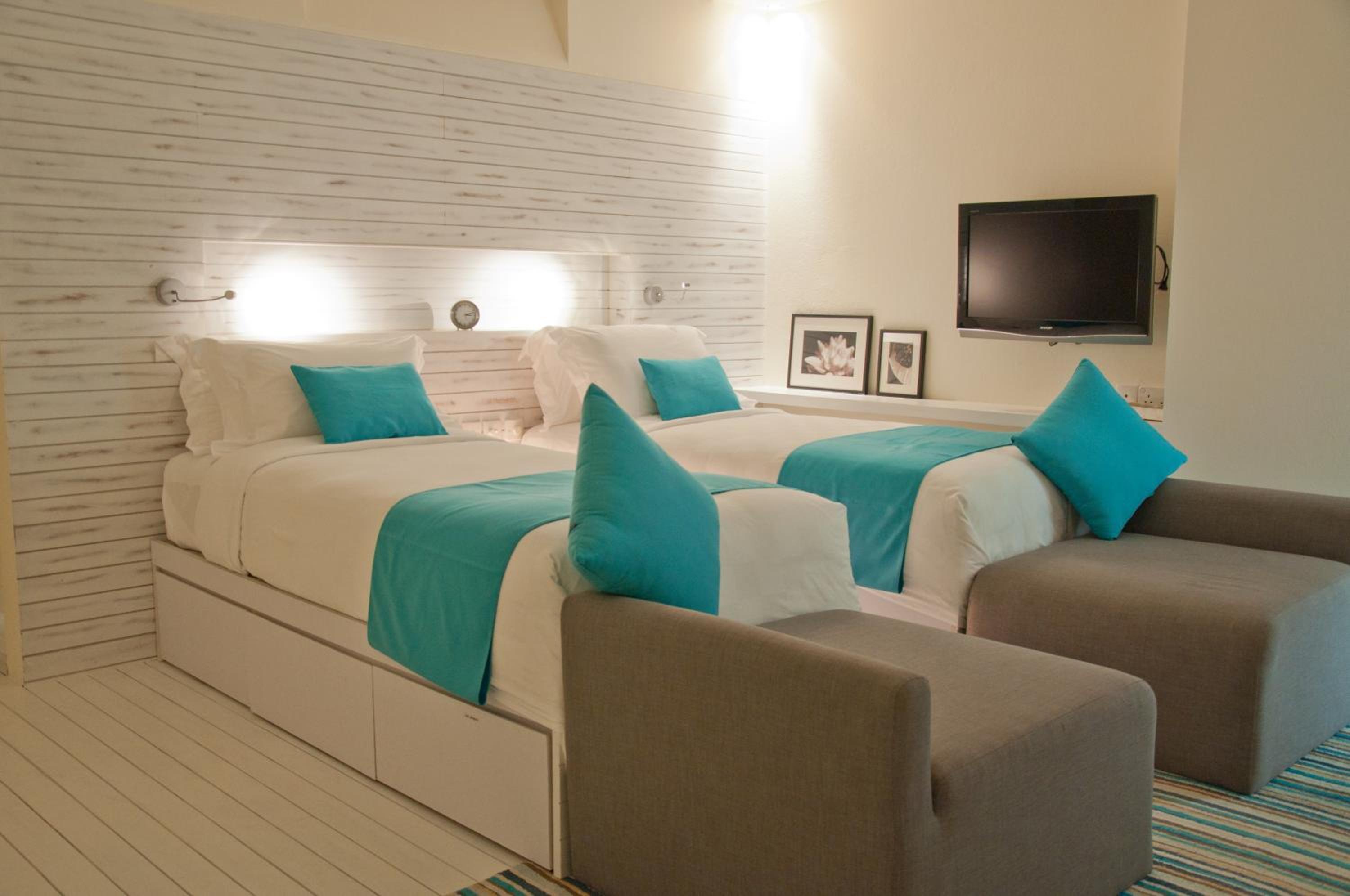 Holiday Inn Resort Kandooma Maldives - Kids Stay & Eat Free and Free Roundtrip Speed Boat for a minimum 4 nights stay — photo 82