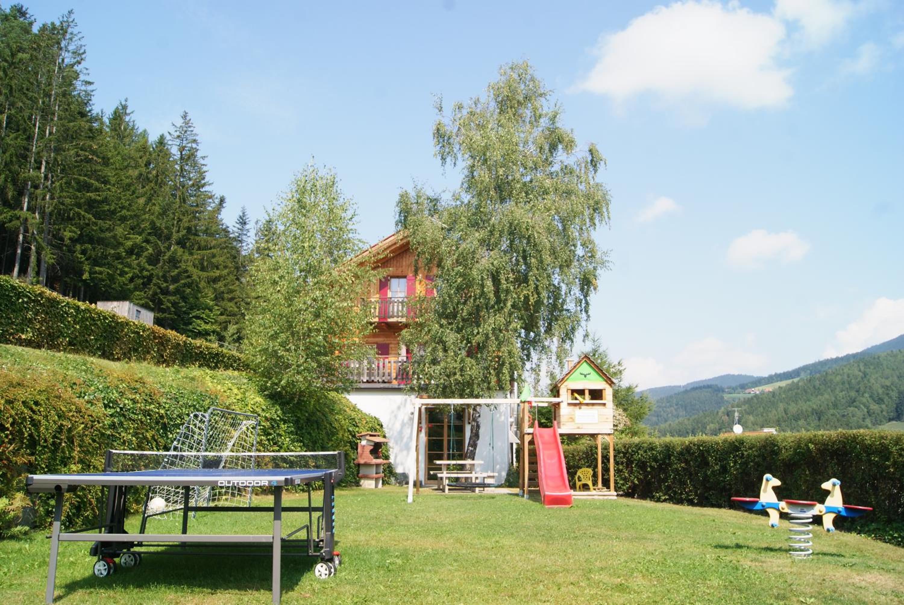 Ferienhaus in ruhiger Lage - 3 Schlafzimmer- große Terrasse
