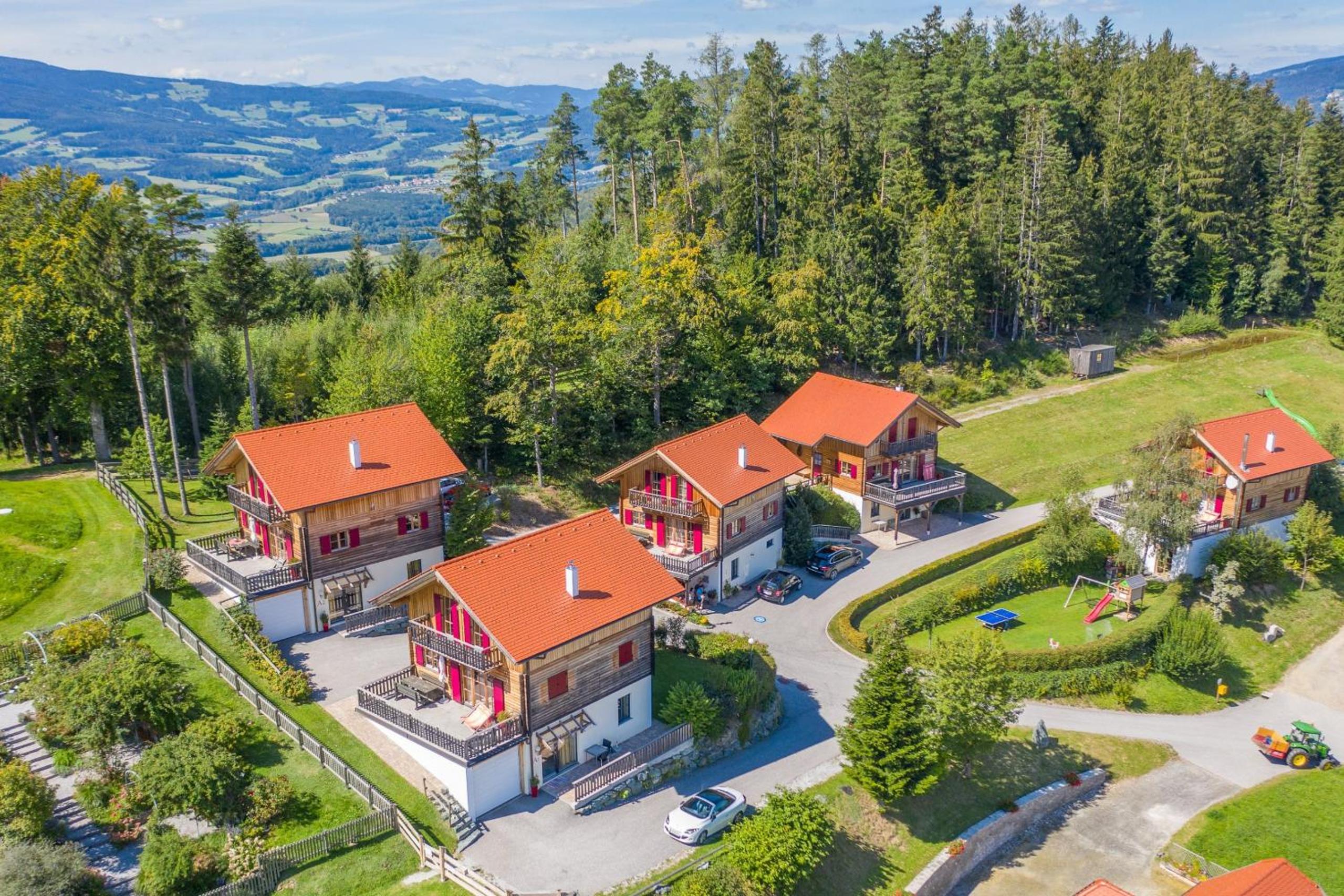 Ferienhaus in ruhiger Lage - 3 Schlafzimmer- große Terrasse
