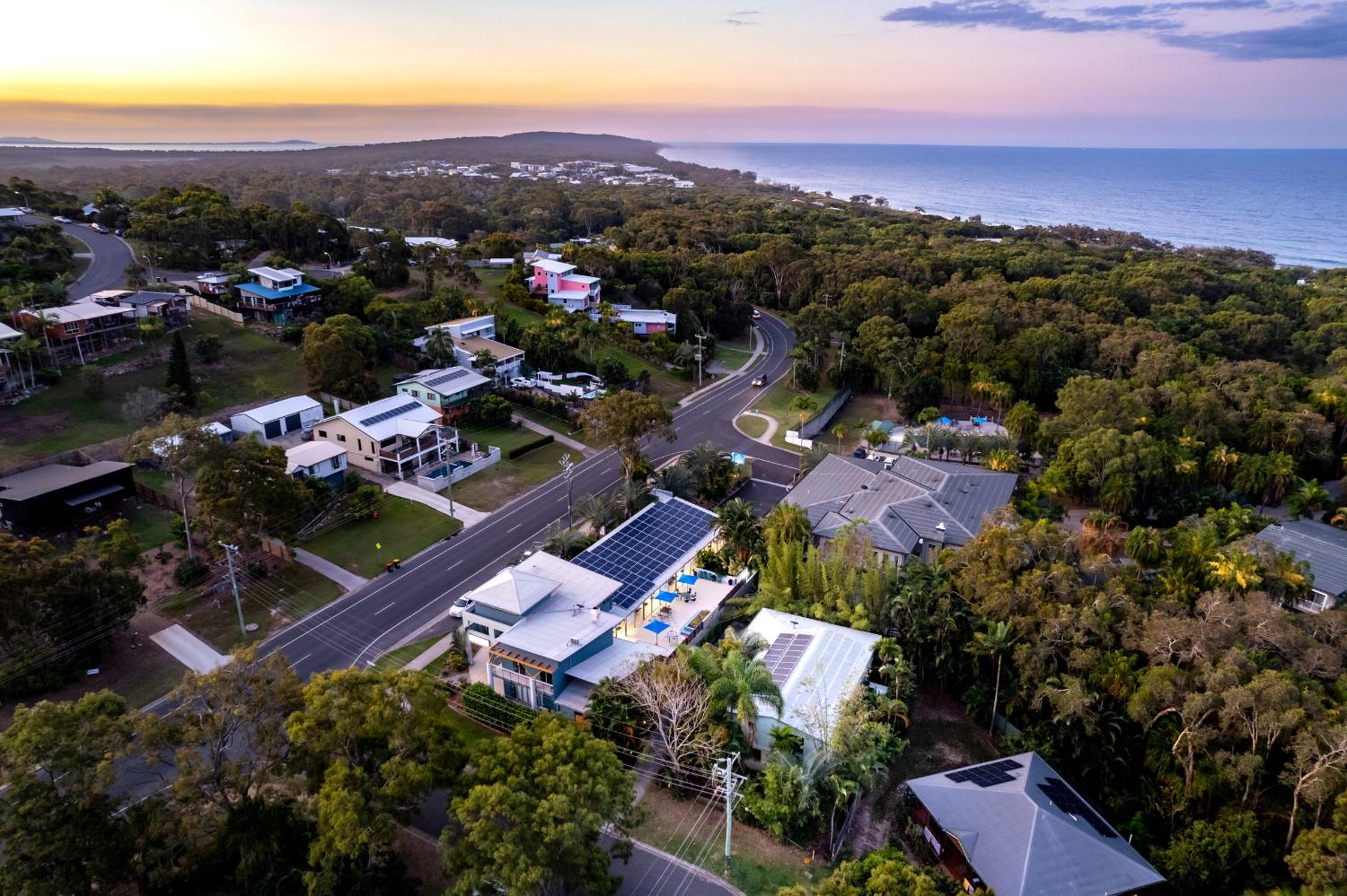 Kitesurf 1770 Beach House Stay and Investment Opportunity